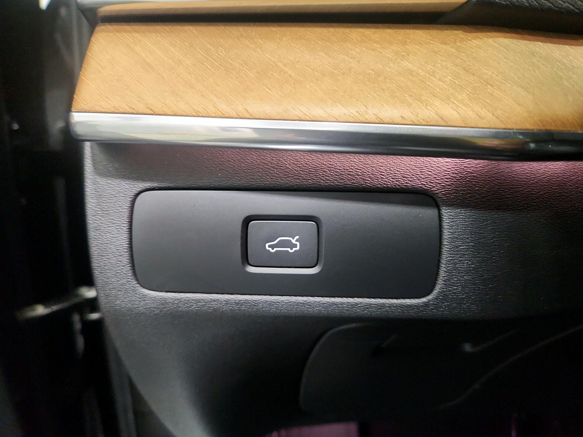 Thumbnail: 2024 Volvo XC90 - 13