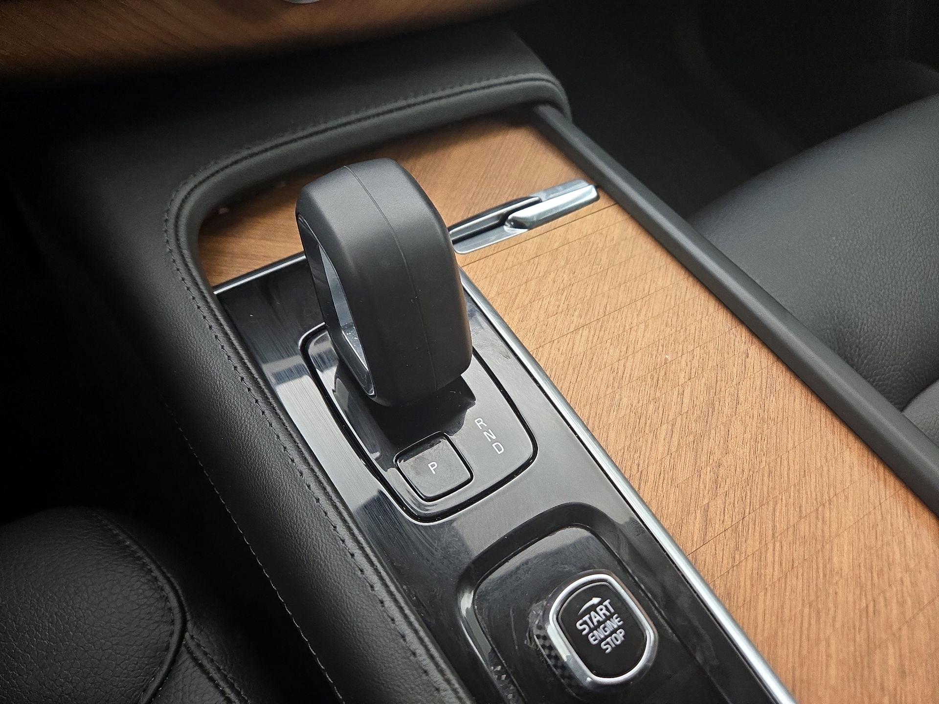 Thumbnail: 2024 Volvo XC90 - 18