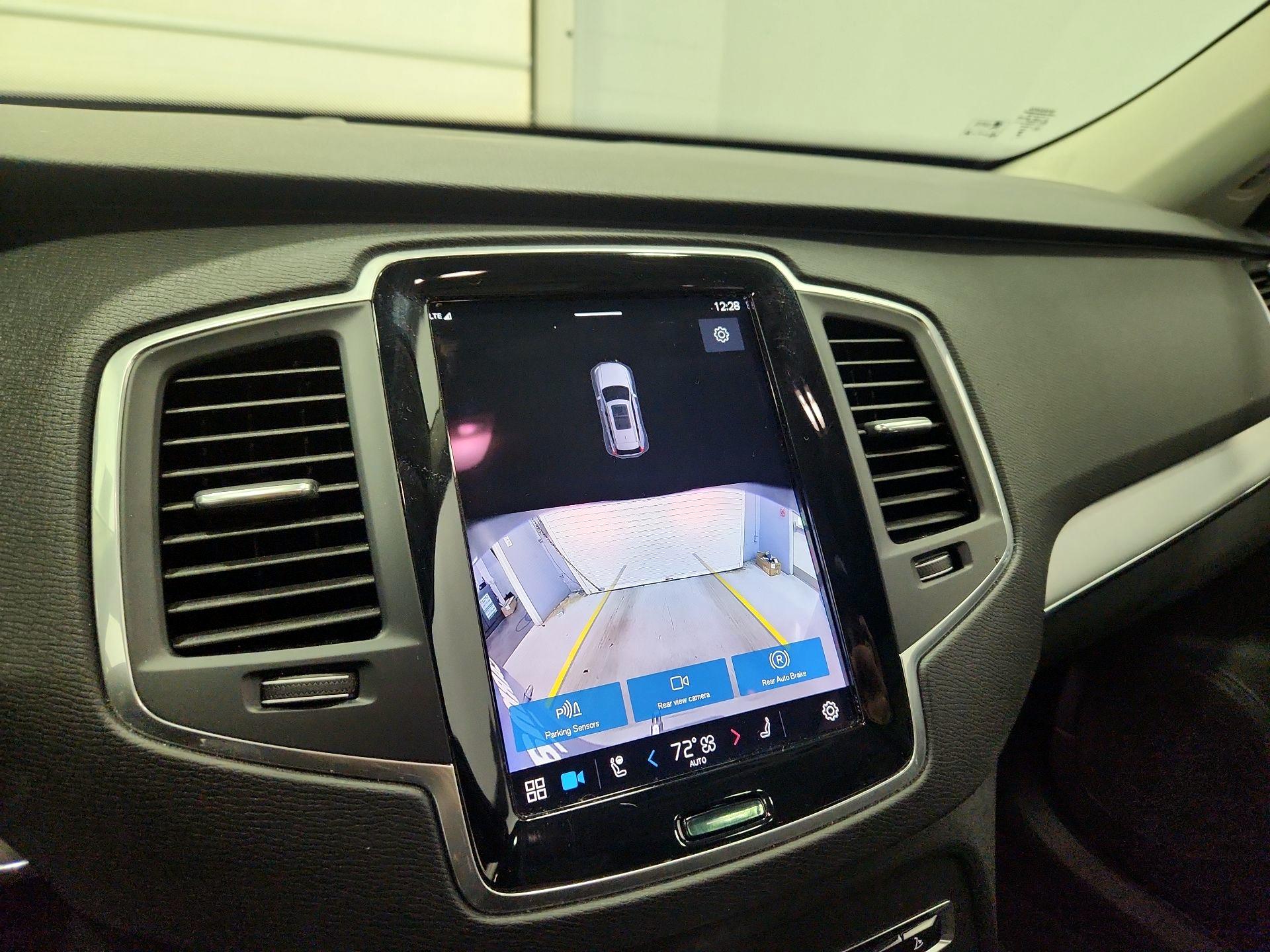 Thumbnail: 2024 Volvo XC90 - 14