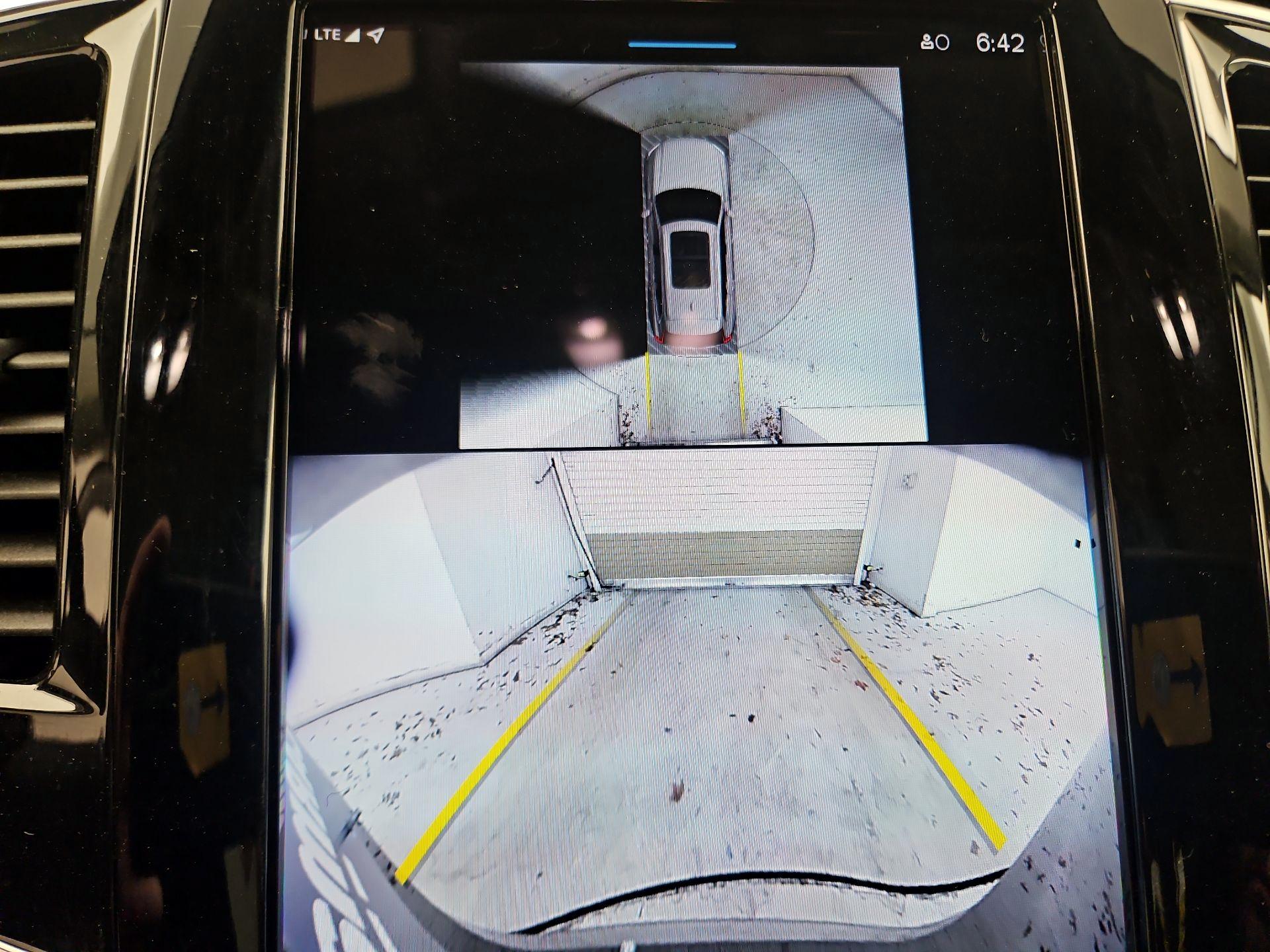 Thumbnail: 2024 Volvo XC90 - 14