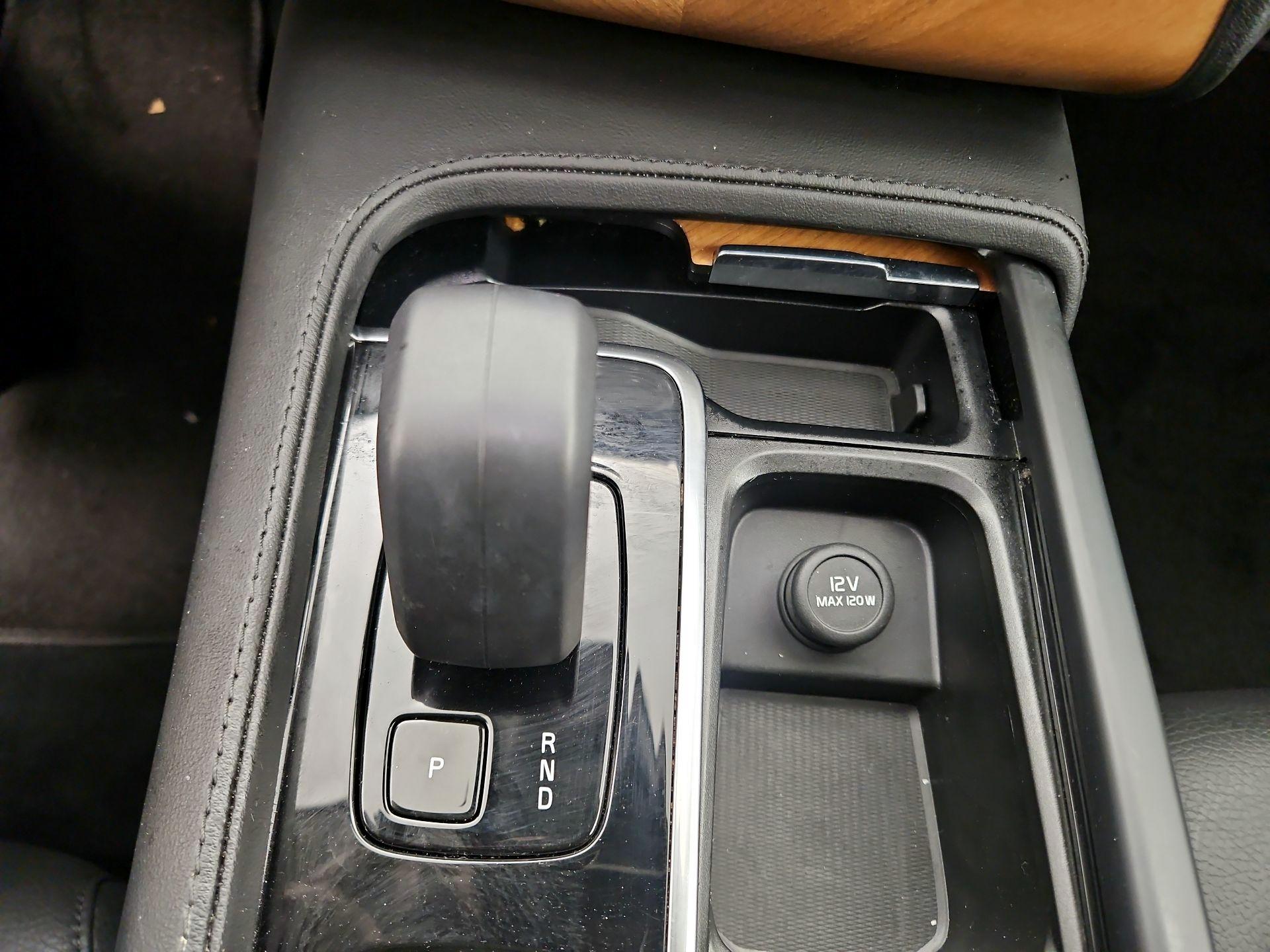 Thumbnail: 2024 Volvo XC90 - 17