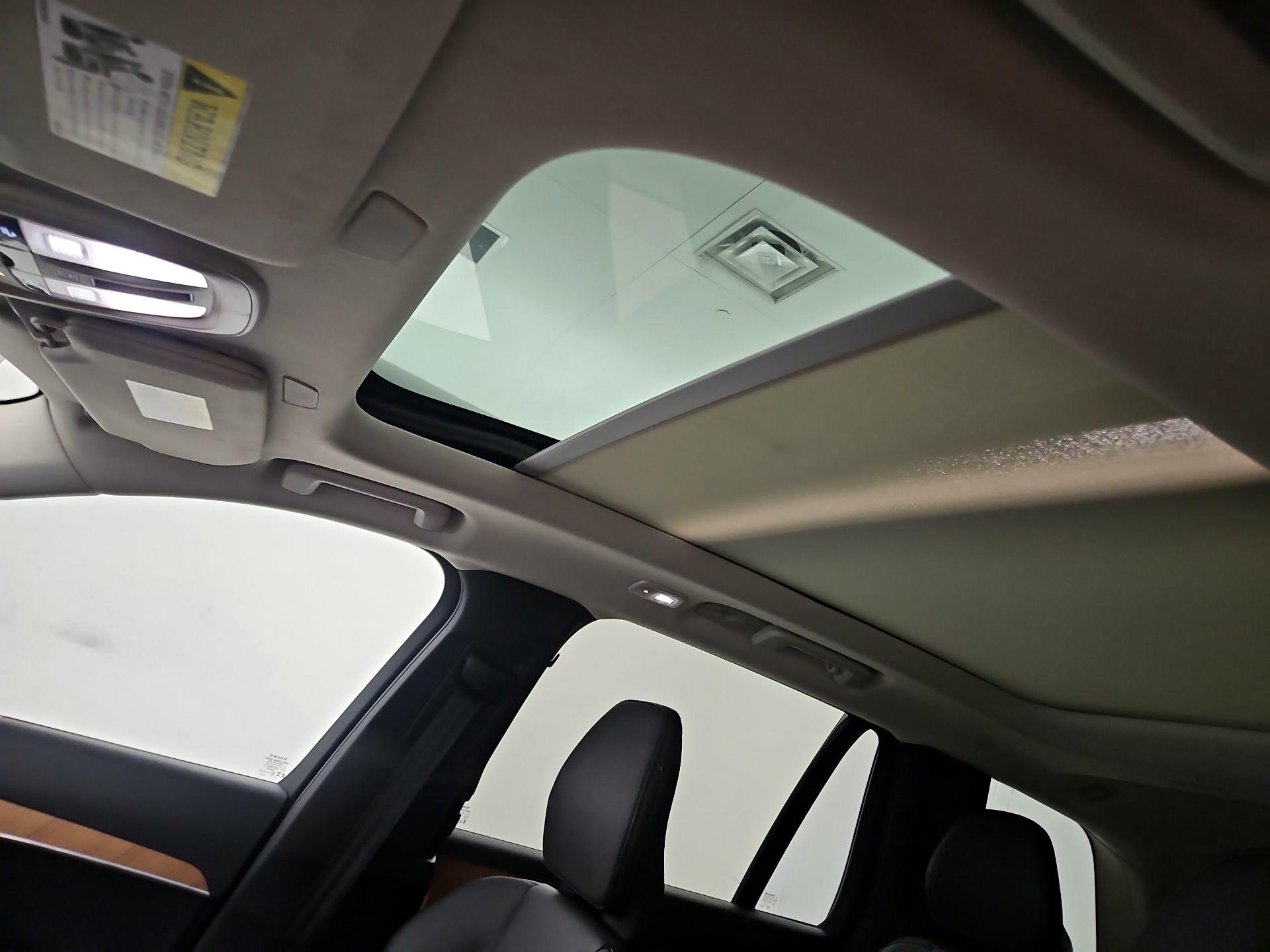 Thumbnail: 2024 Volvo XC90 - 19