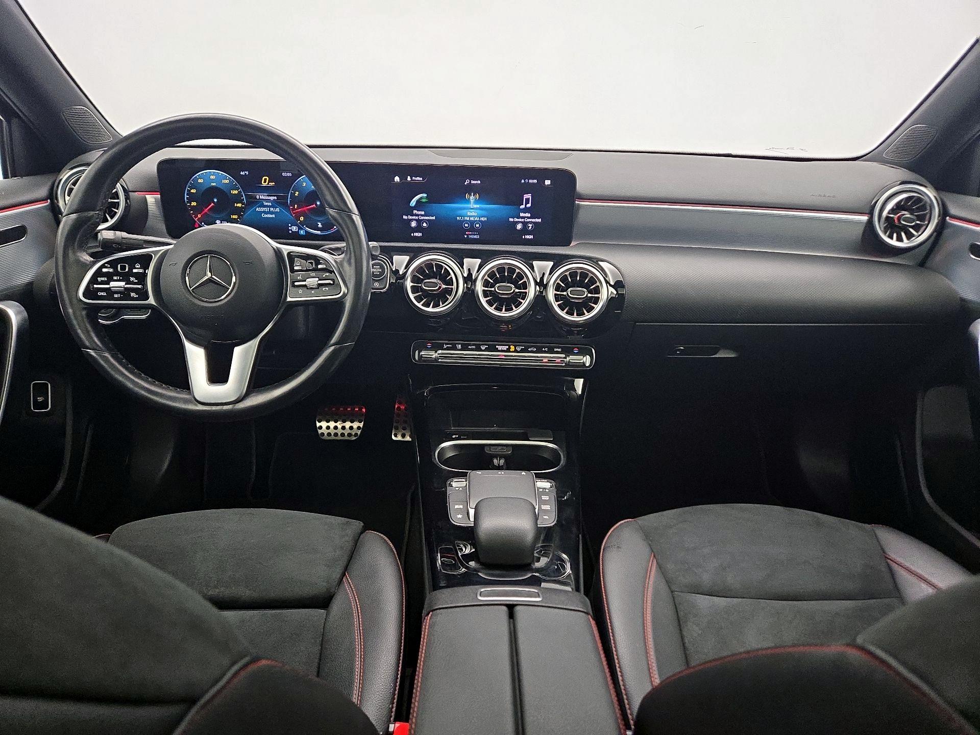 Thumbnail: 2022 Mercedes-Benz A-Class - 9