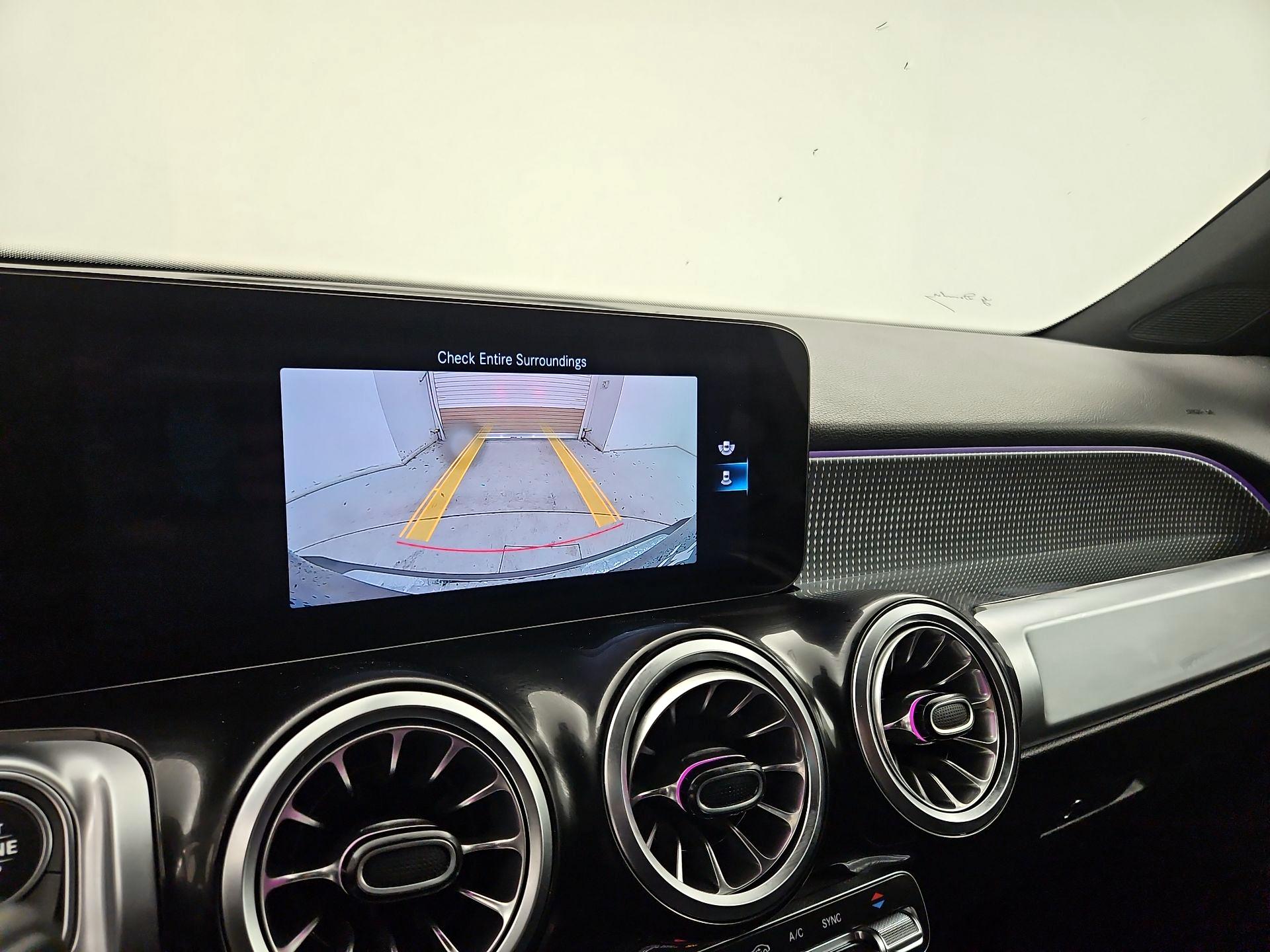 Thumbnail: 2022 Mercedes-Benz GLB - 14