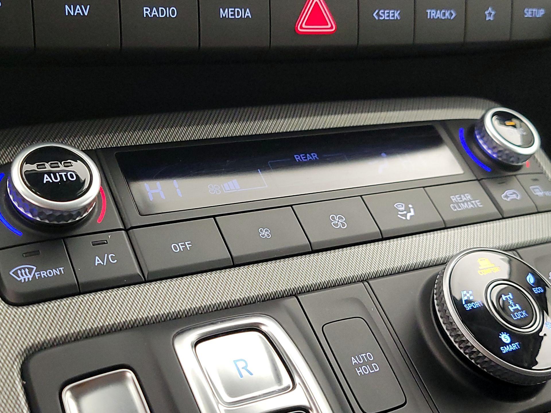 Thumbnail: 2023 Hyundai Palisade - 17