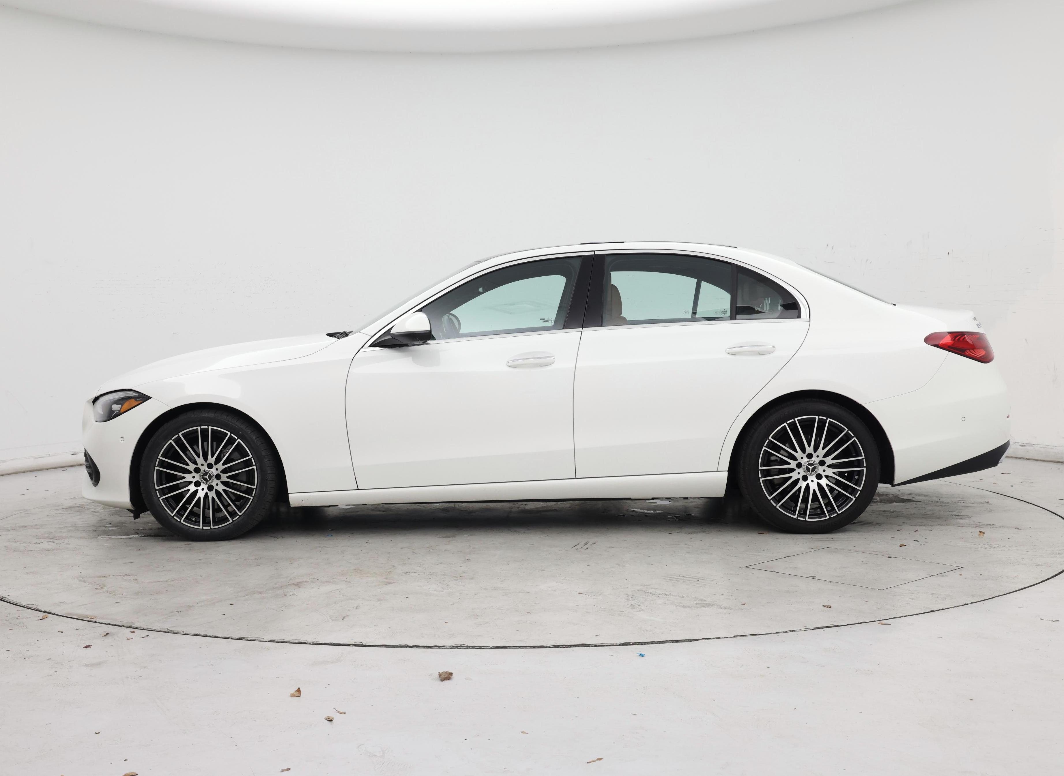 Thumbnail: 2023 Mercedes-Benz C-Class - 3