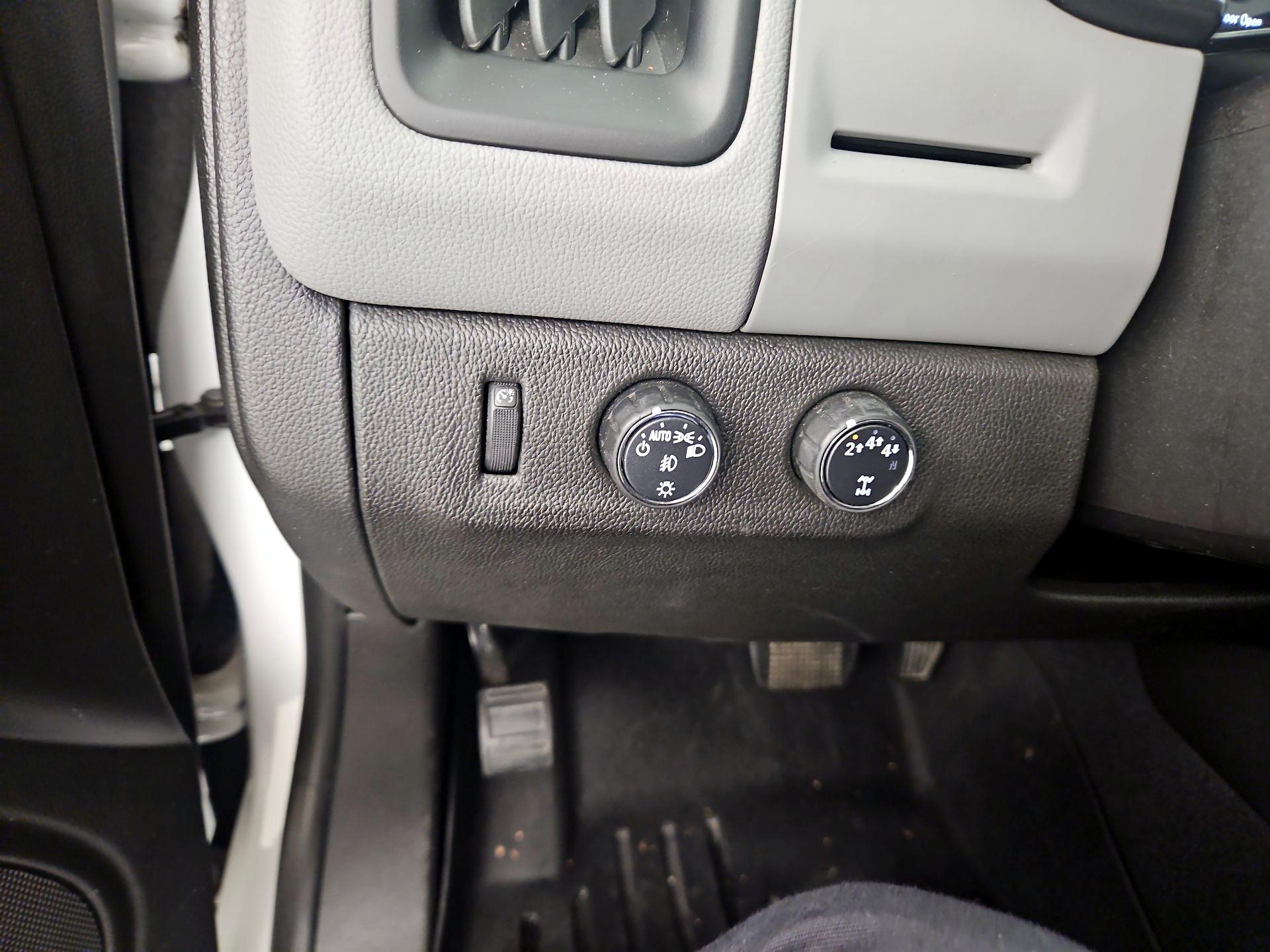 Thumbnail: 2020 Chevrolet Colorado - 13