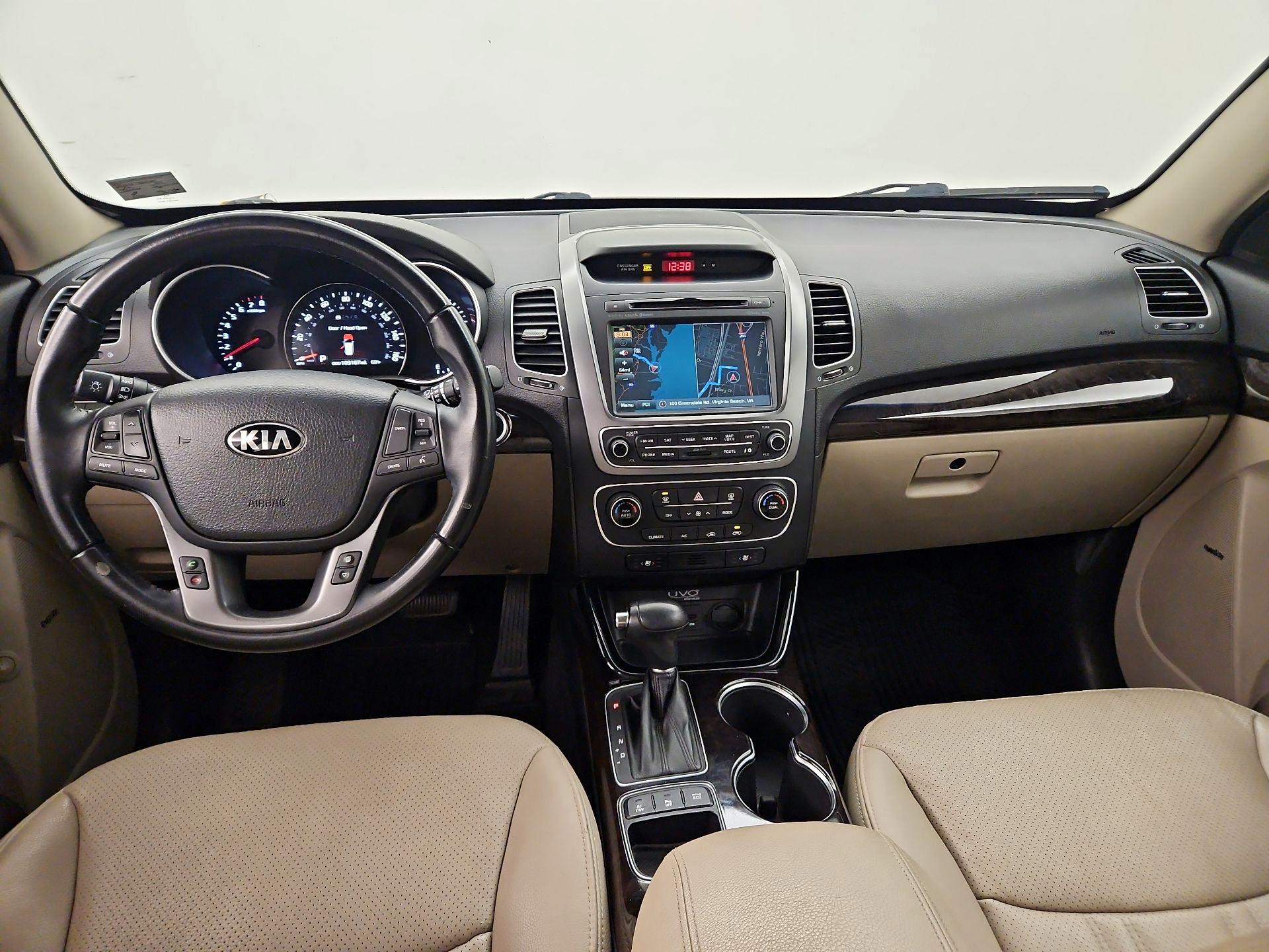 Thumbnail: 2014 Kia Sorento - 9