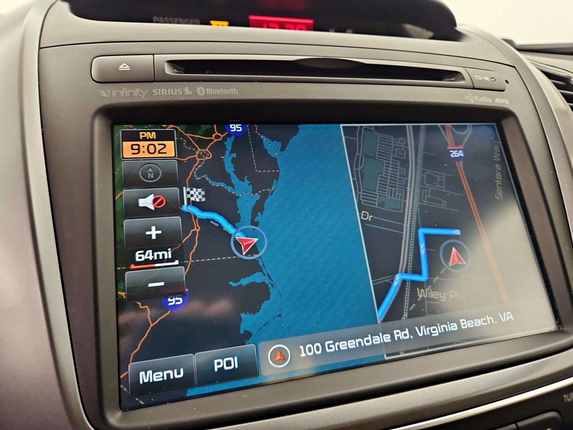 Thumbnail: 2014 Kia Sorento - 14