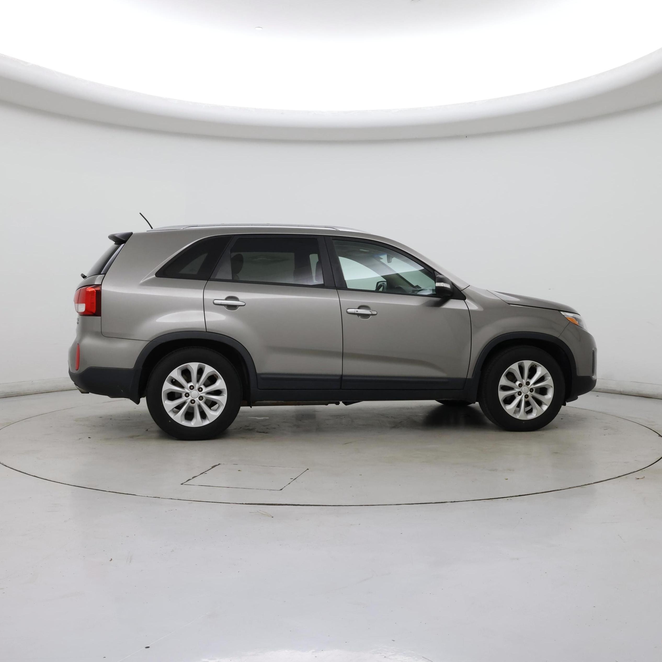 Thumbnail: 2014 Kia Sorento - 7