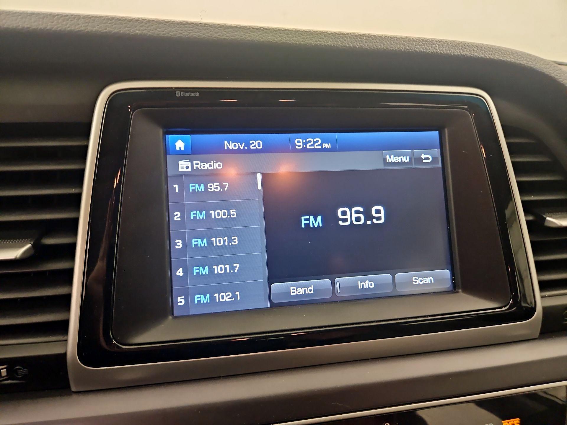 Thumbnail: 2019 Hyundai Sonata - 15