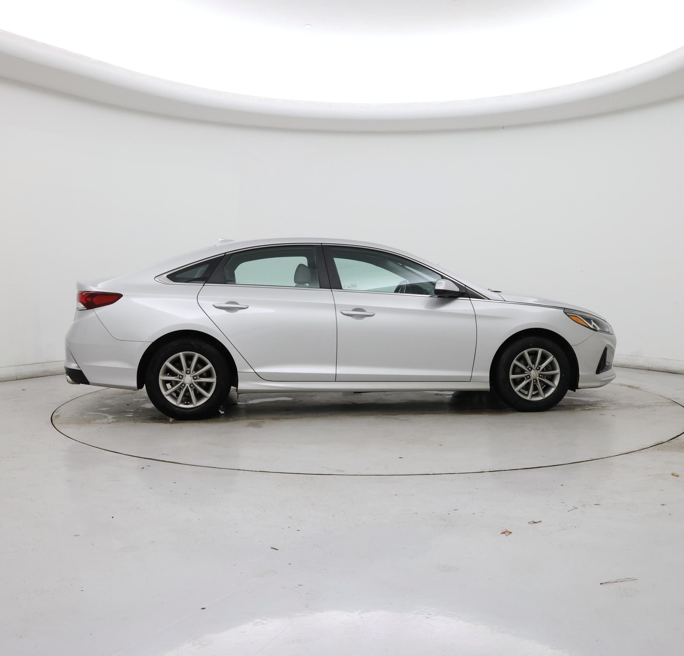 Thumbnail: 2019 Hyundai Sonata - 7