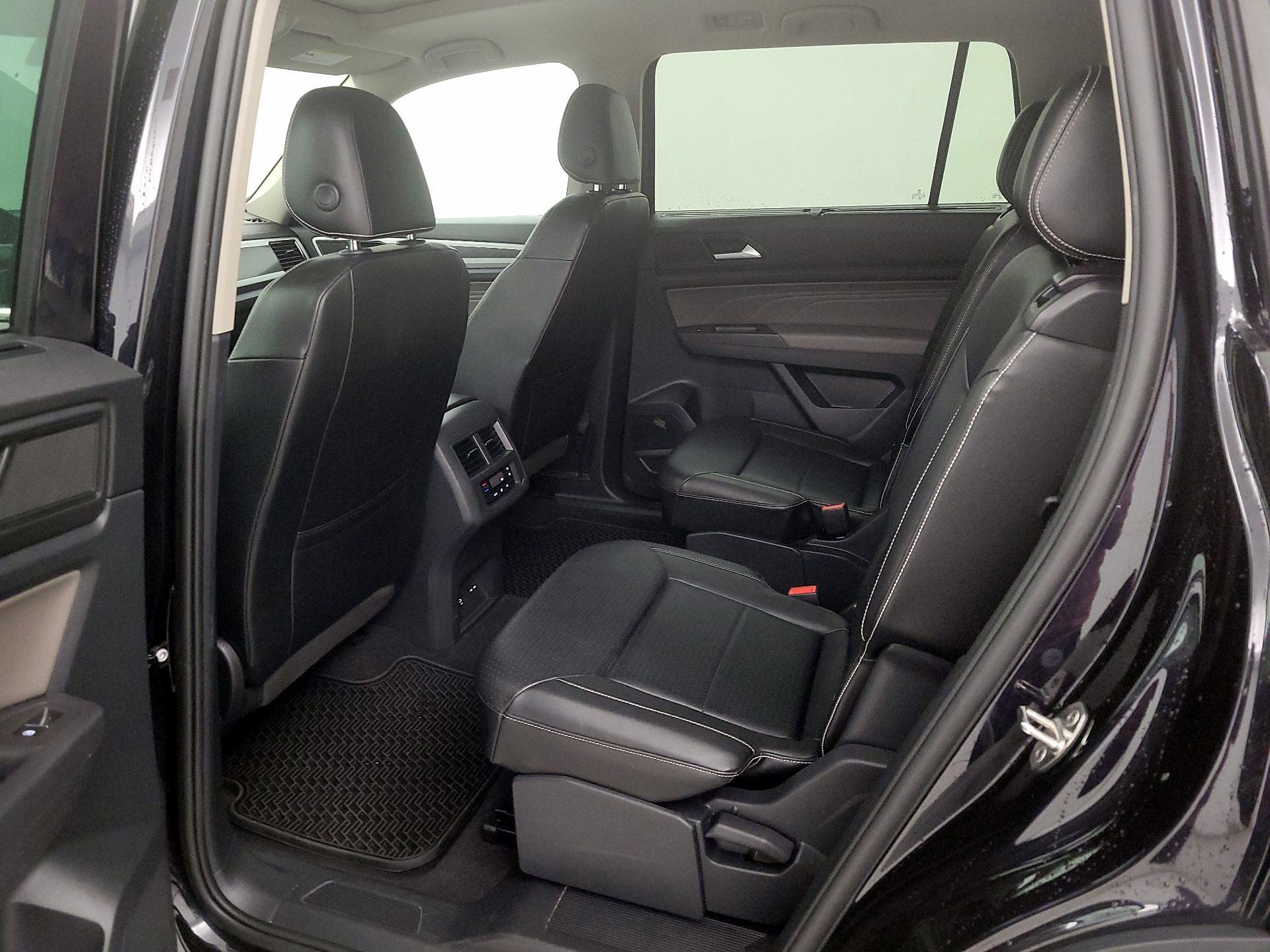 Thumbnail: 2022 Volkswagen Atlas - 18