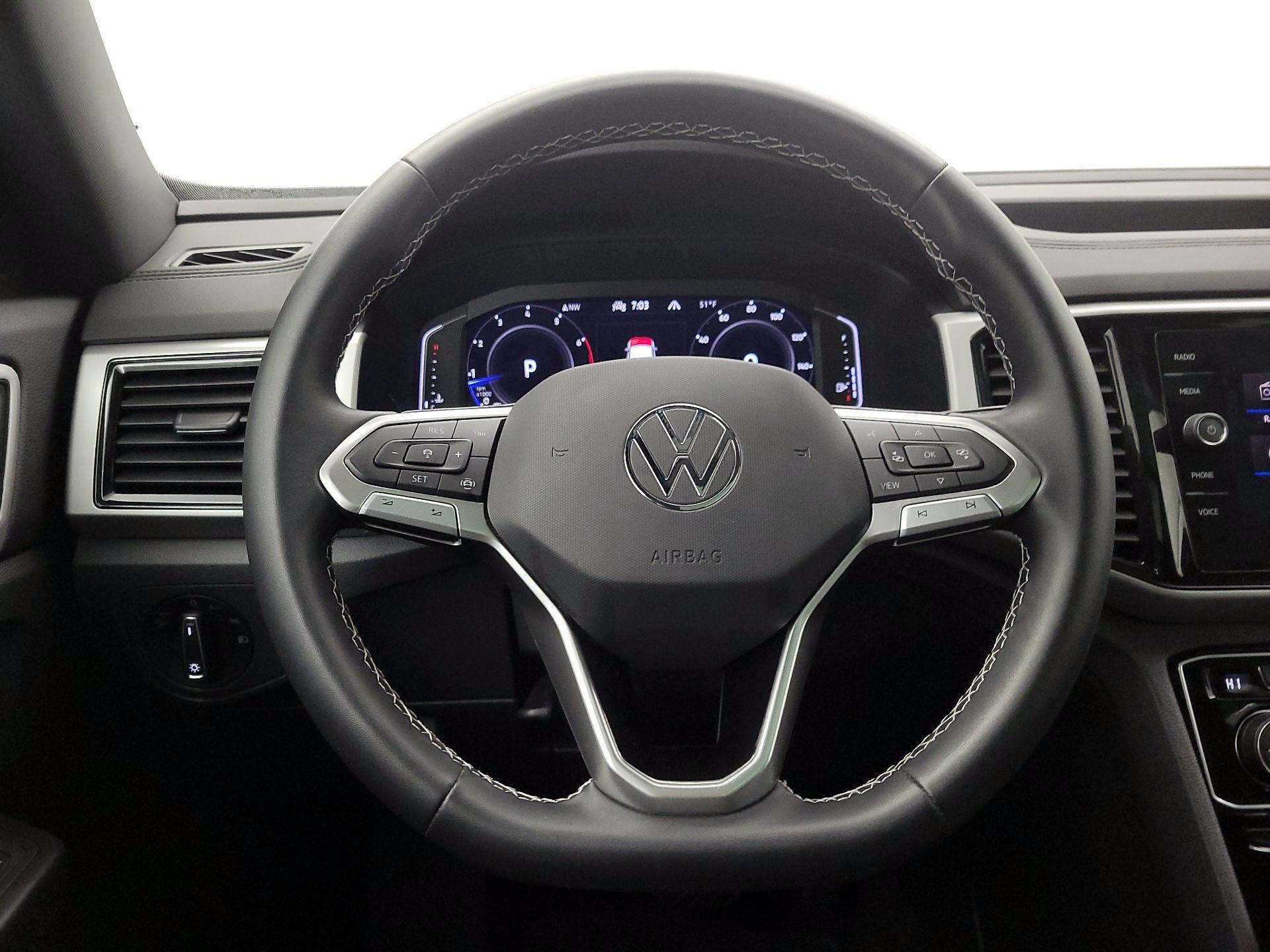 Thumbnail: 2022 Volkswagen Atlas - 10