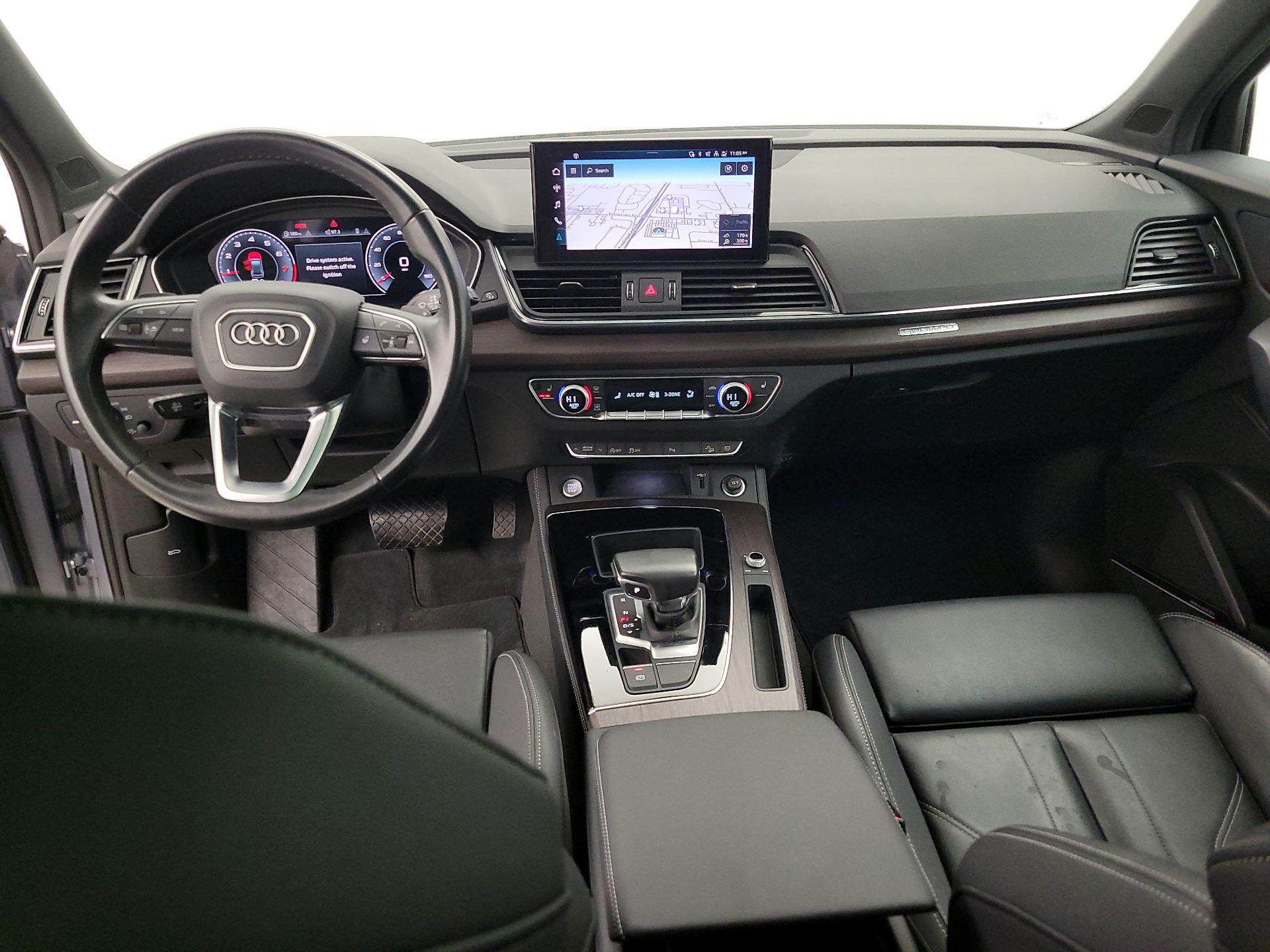 Thumbnail: 2023 Audi Q5 - 9