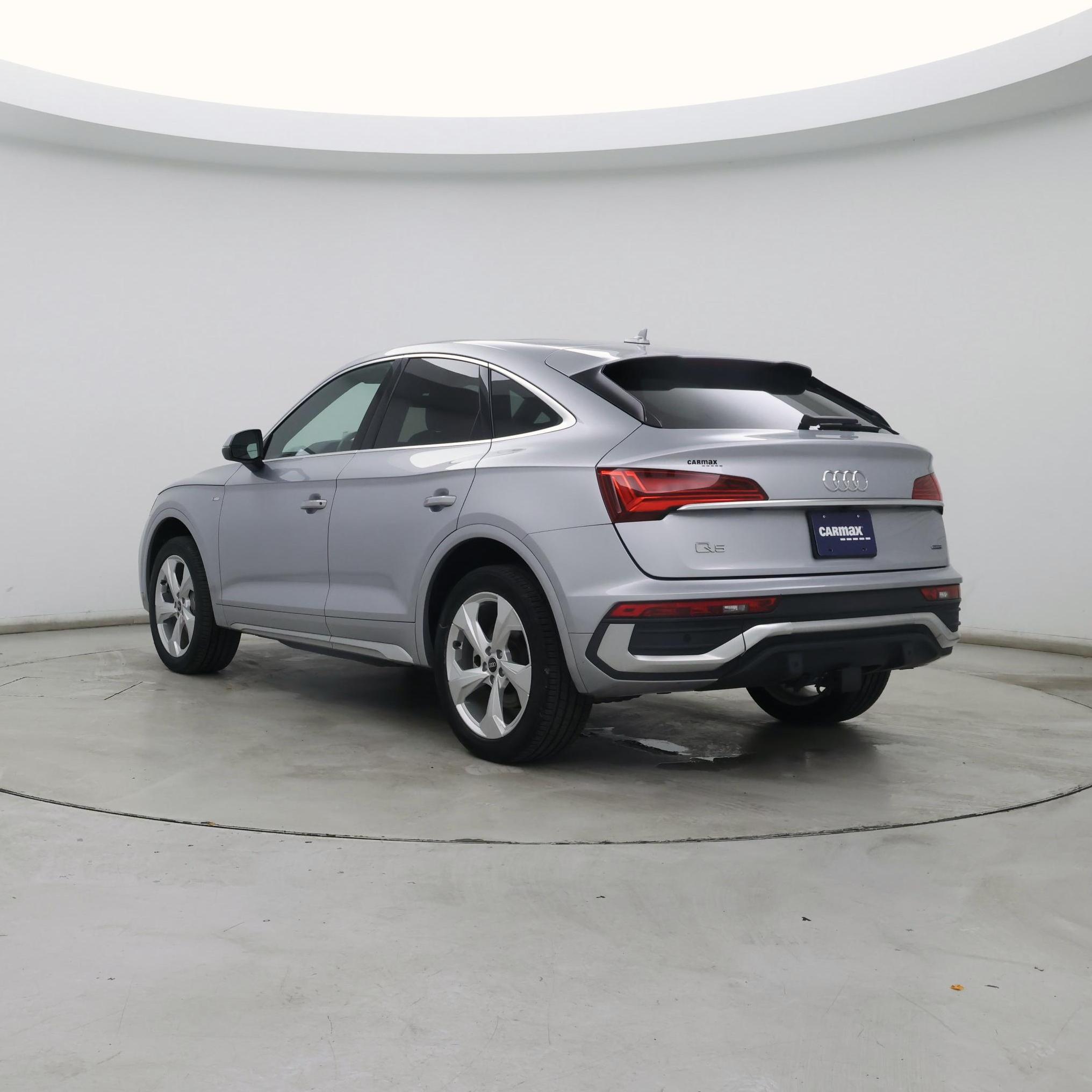 Thumbnail: 2023 Audi Q5 - 2