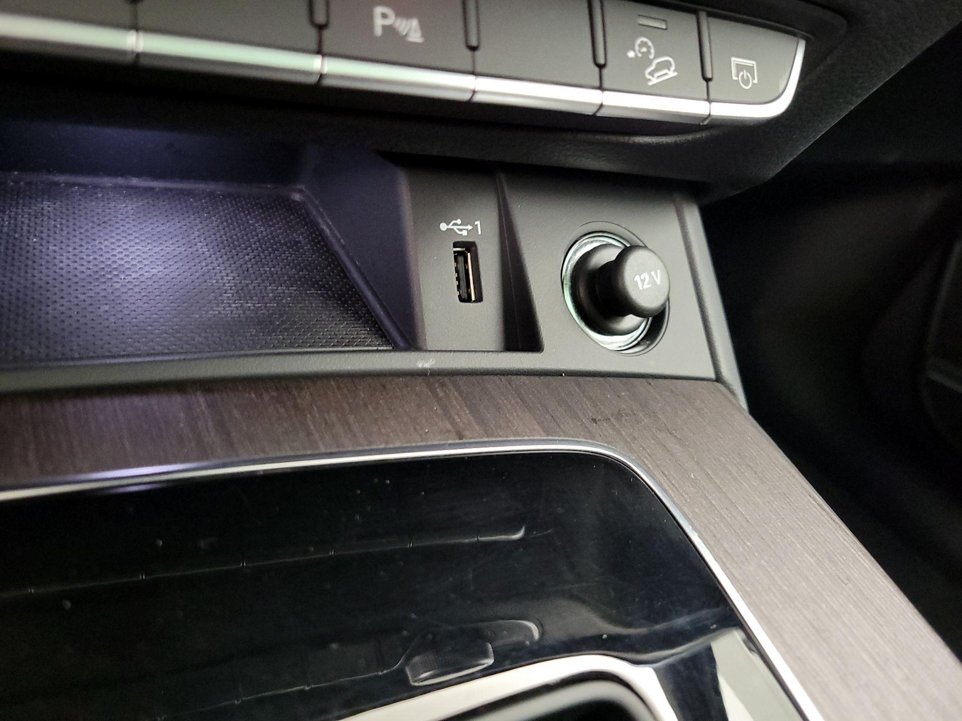 Thumbnail: 2023 Audi Q5 - 19