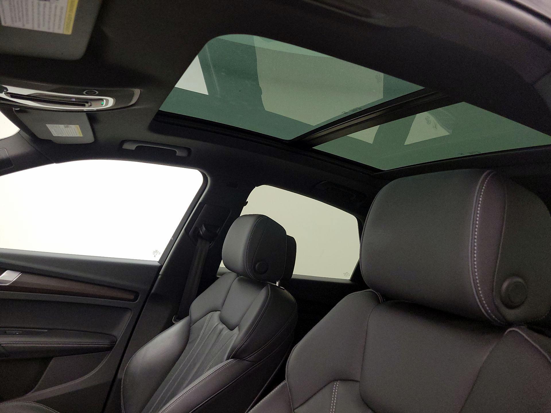 Thumbnail: 2023 Audi Q5 - 20