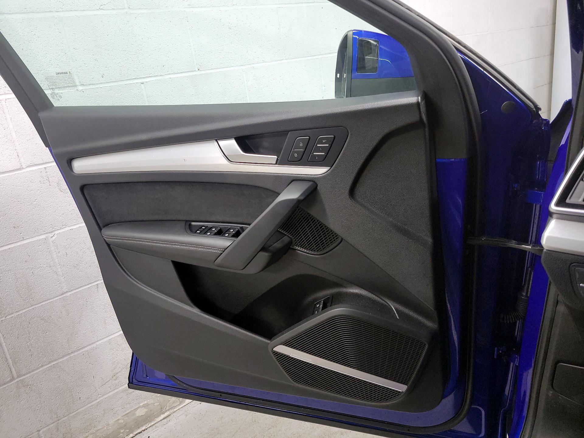 Thumbnail: 2022 Audi Q5 - 12