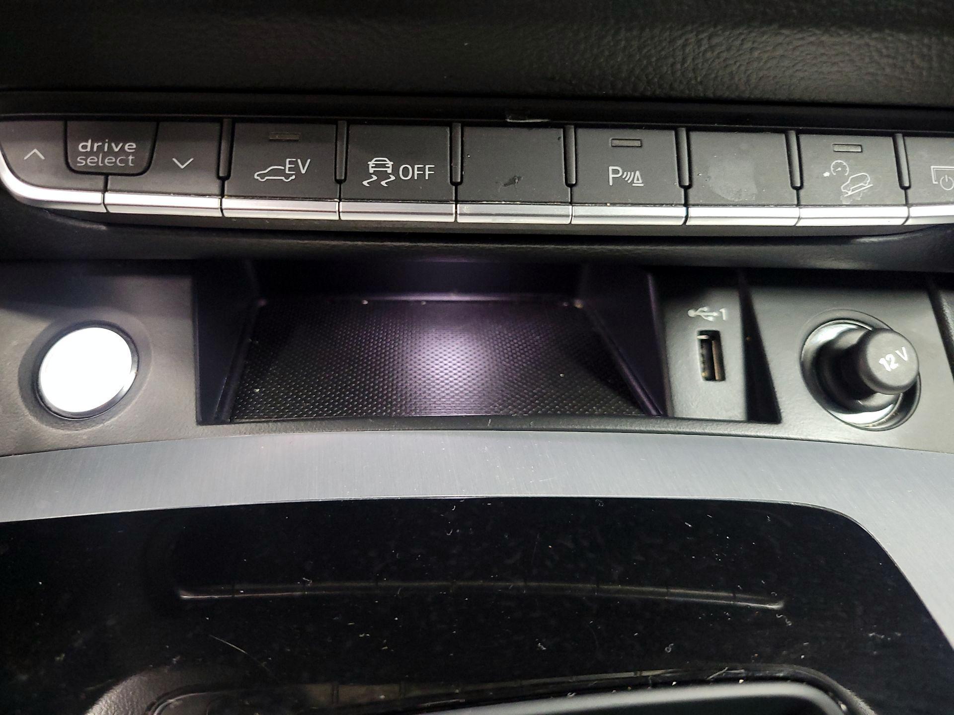 Thumbnail: 2022 Audi Q5 - 19