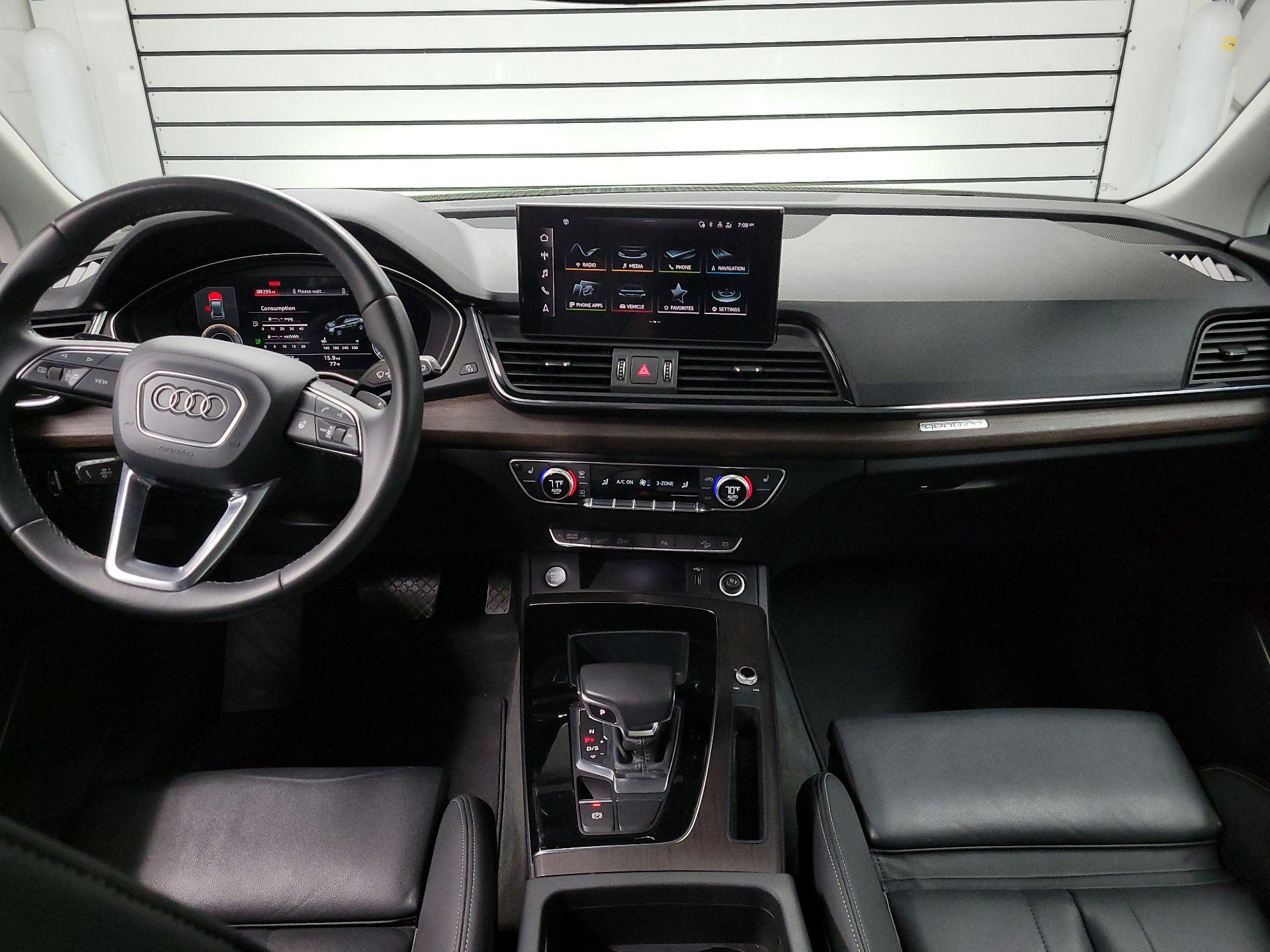 Thumbnail: 2022 Audi Q5 - 9