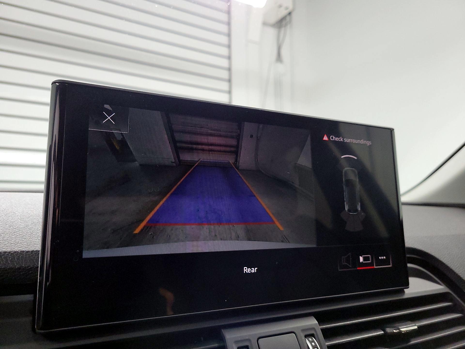 Thumbnail: 2022 Audi Q5 - 14