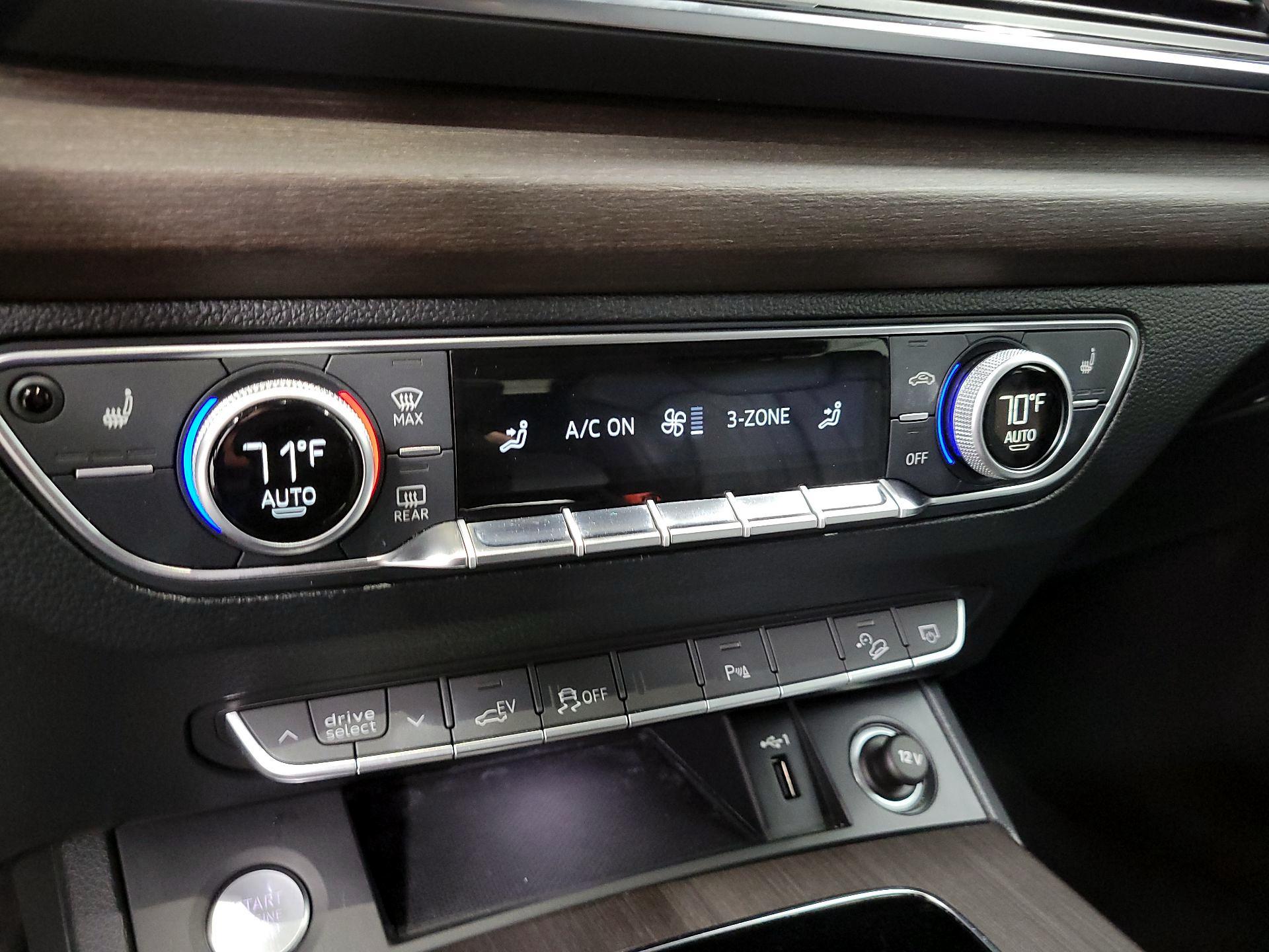 Thumbnail: 2022 Audi Q5 - 16