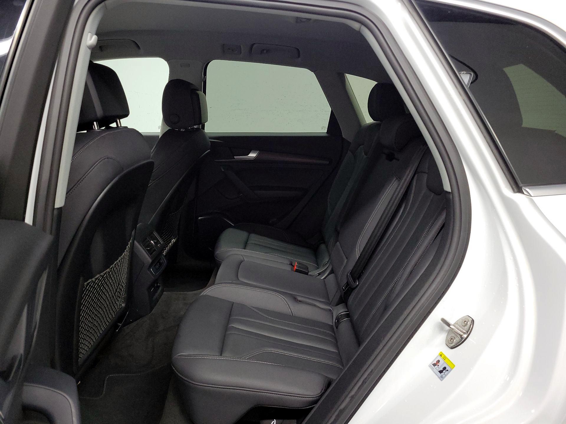 Thumbnail: 2022 Audi Q5 - 18