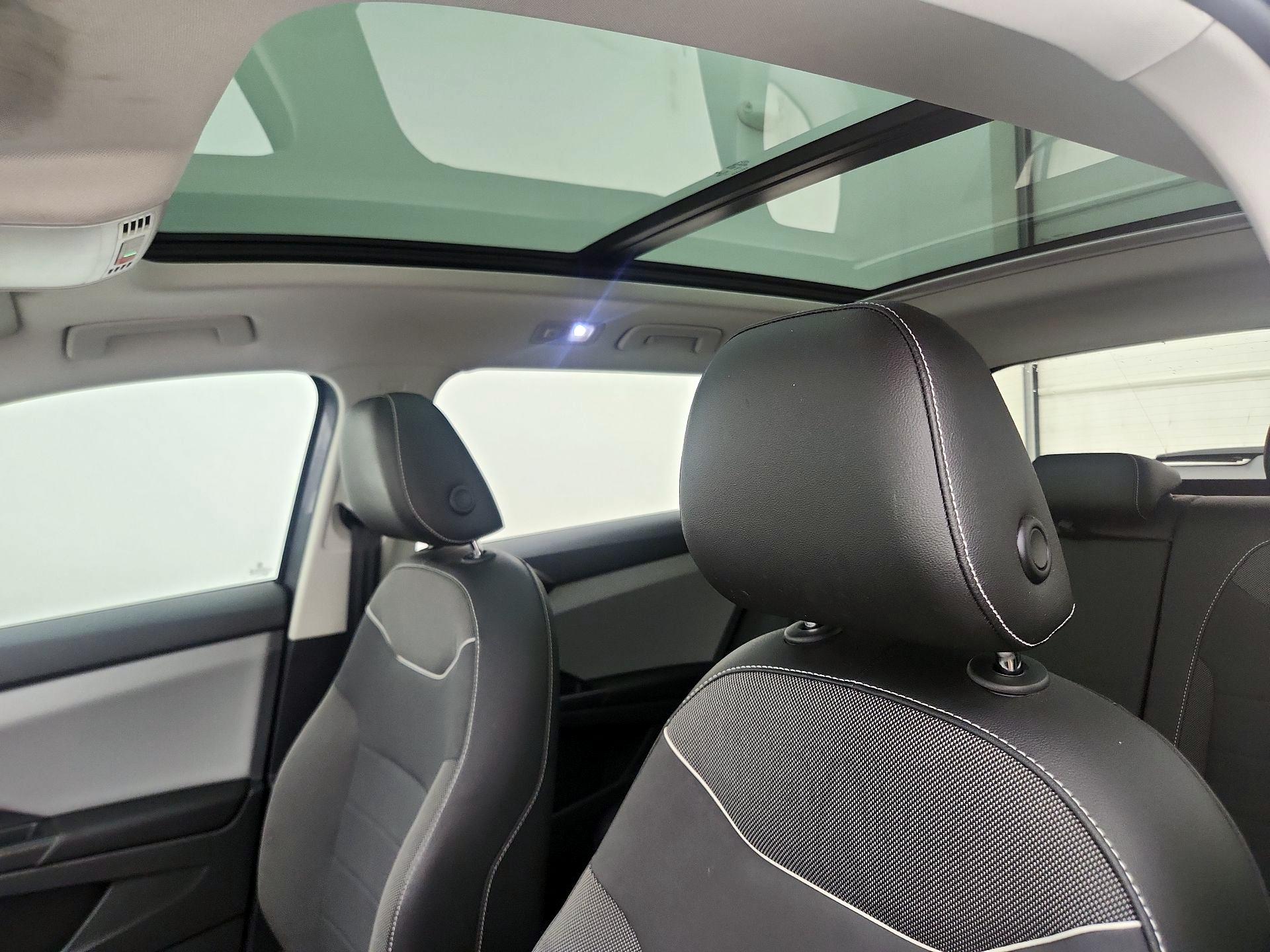 Thumbnail: 2023 Volkswagen Taos - 19