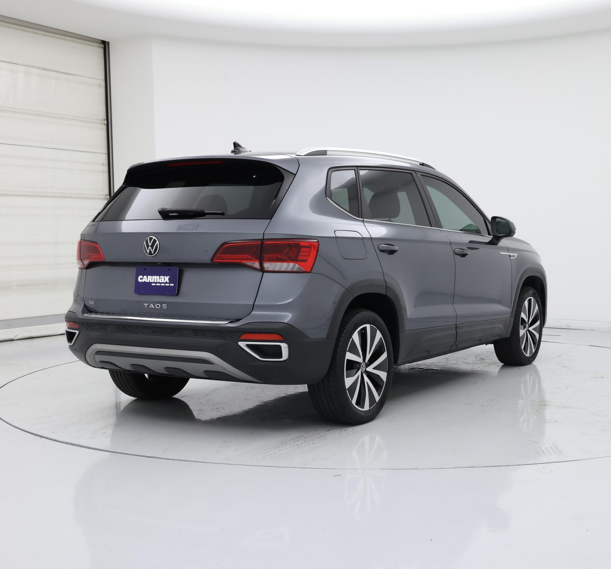 Thumbnail: 2023 Volkswagen Taos - 8