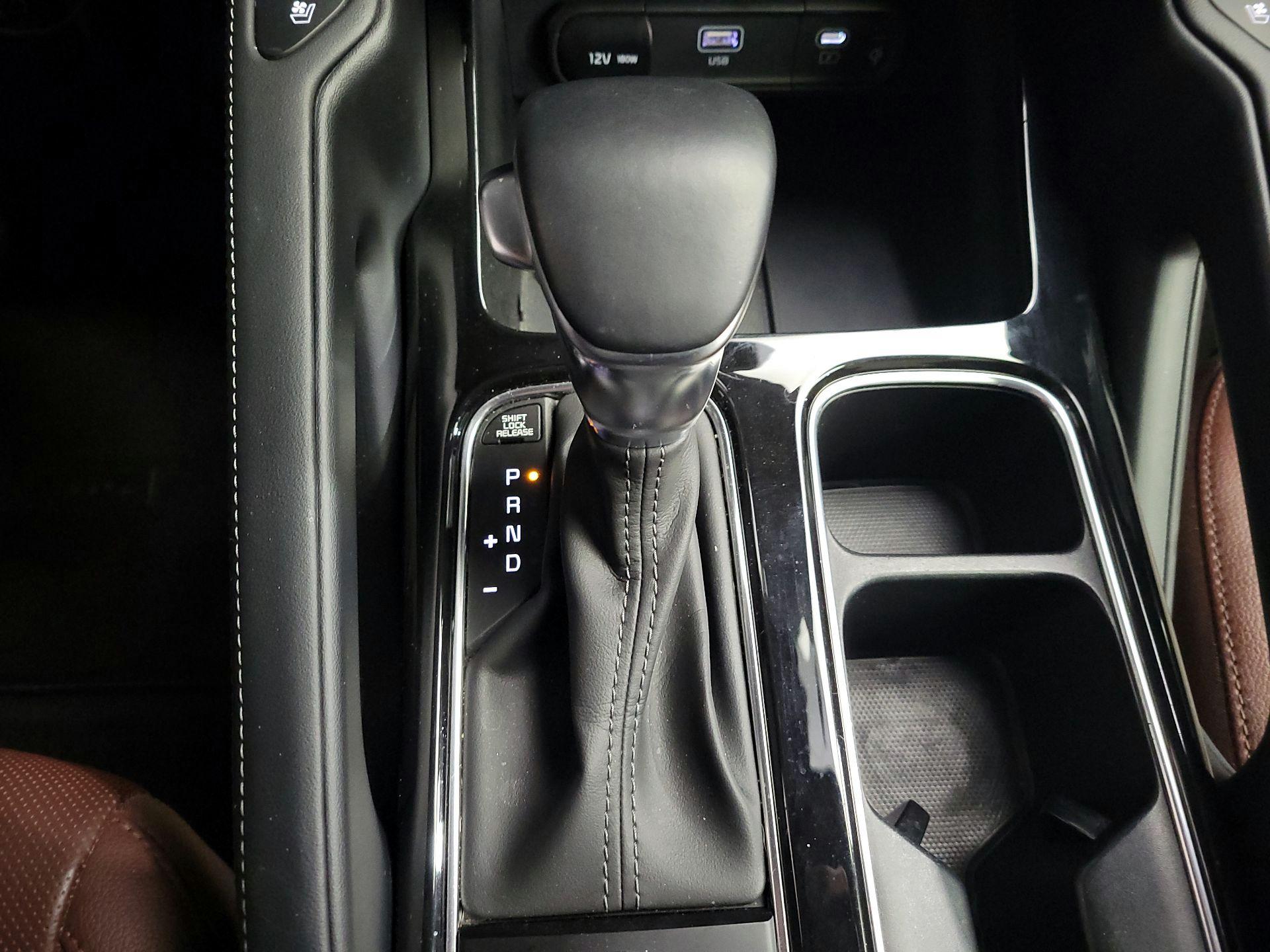 Thumbnail: 2023 Kia Telluride - 18