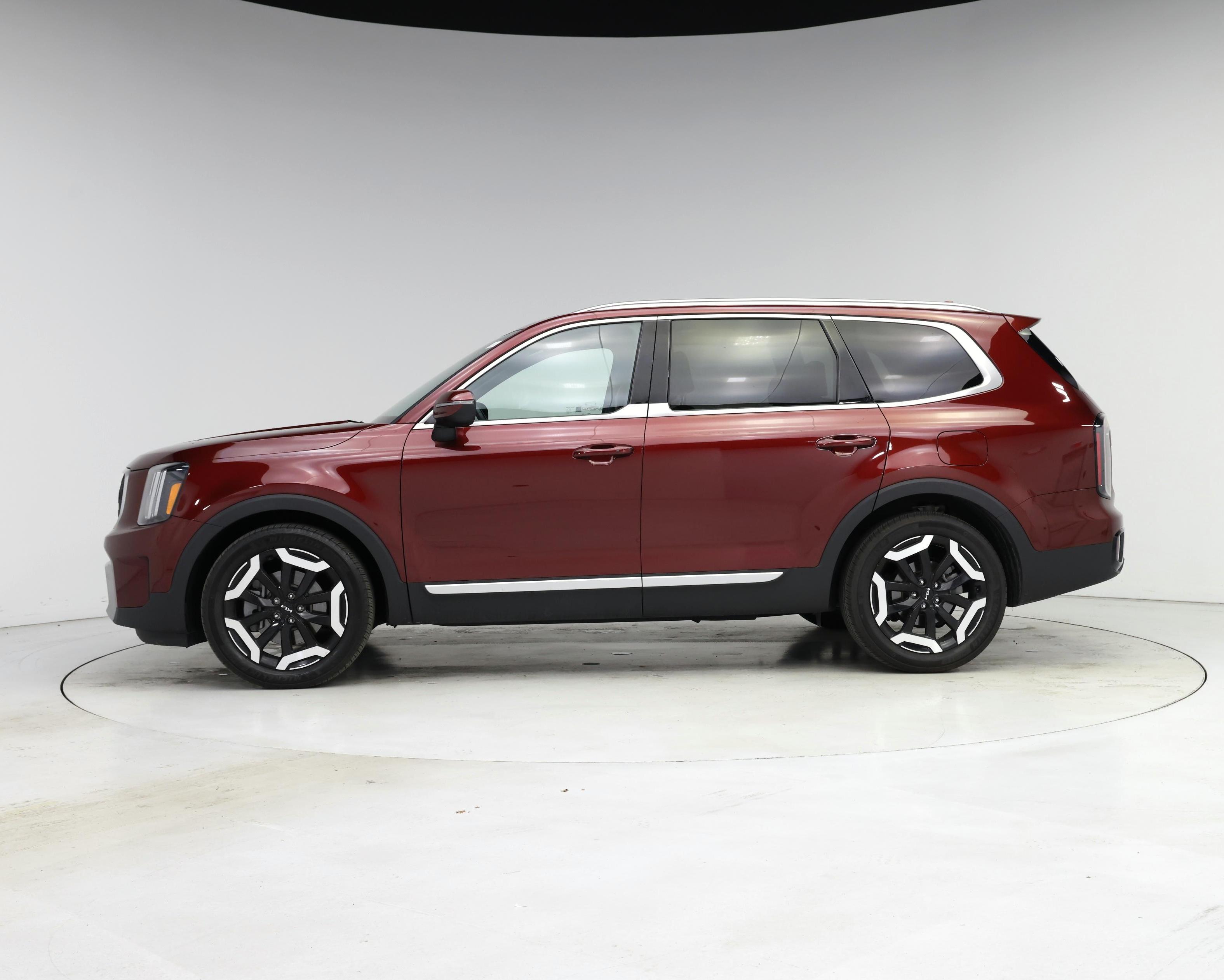 Thumbnail: 2023 Kia Telluride - 3