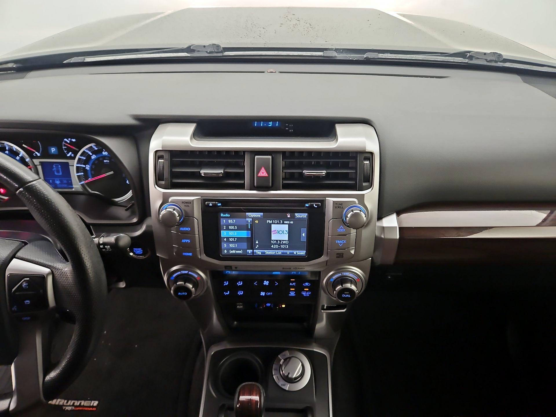 Thumbnail: 2018 Toyota 4Runner - 9