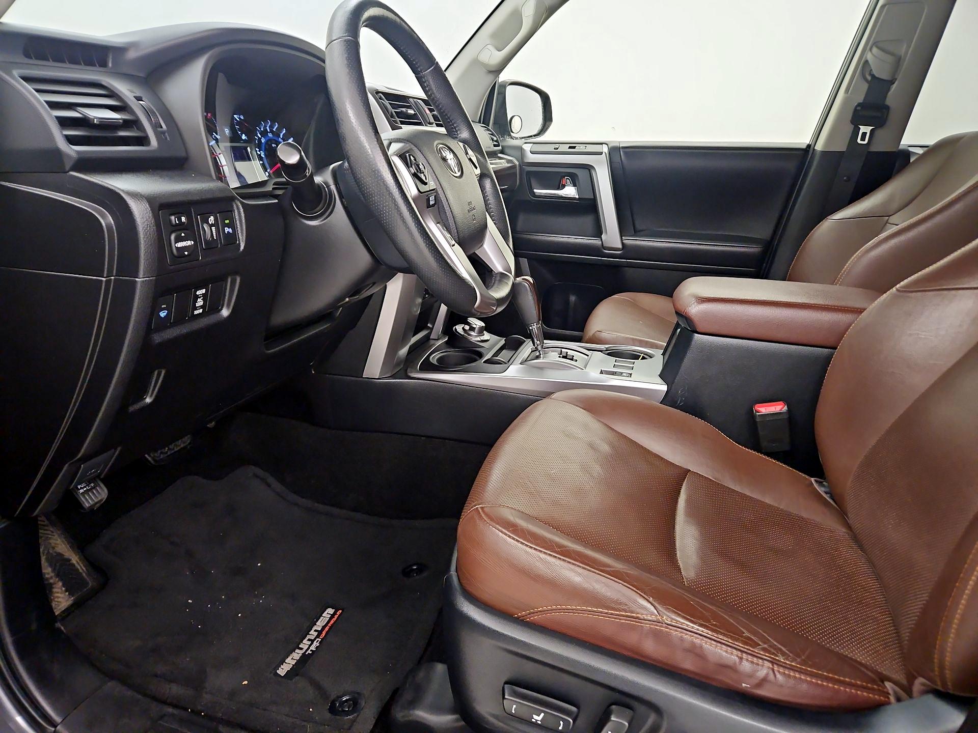 Thumbnail: 2018 Toyota 4Runner - 11