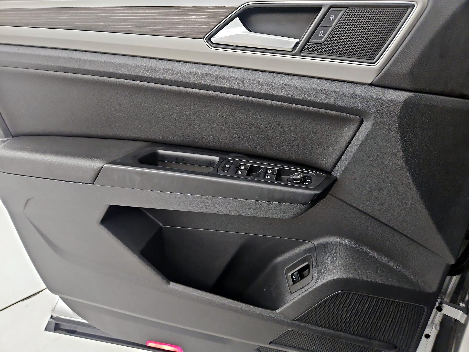 Thumbnail: 2019 Volkswagen Atlas - 12