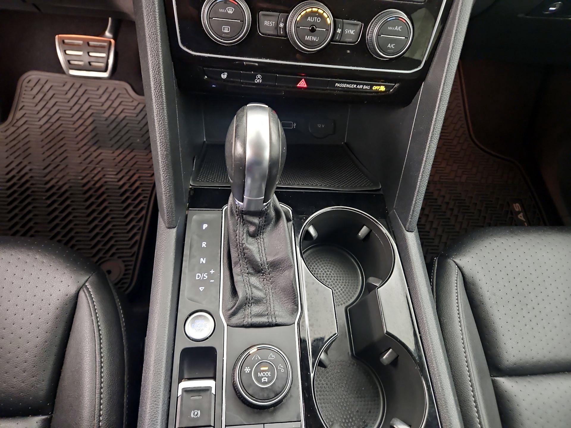 Thumbnail: 2019 Volkswagen Atlas - 18