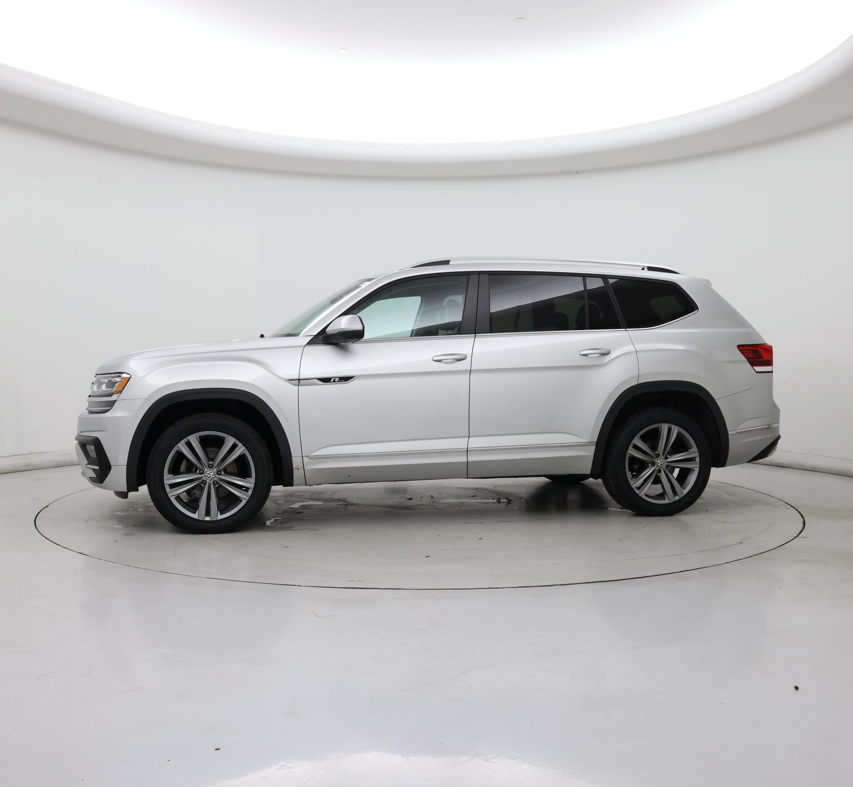 Thumbnail: 2019 Volkswagen Atlas - 3