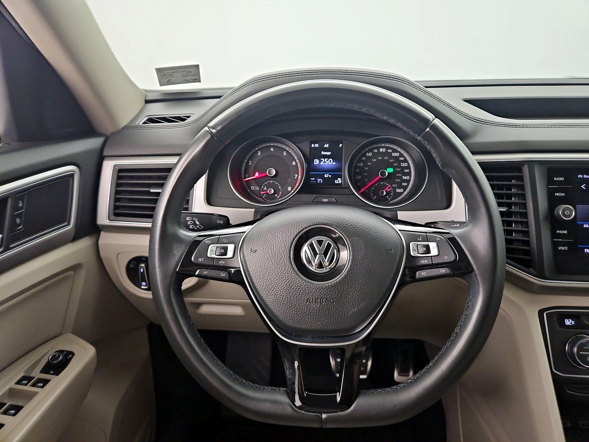 Thumbnail: 2019 Volkswagen Atlas - 10