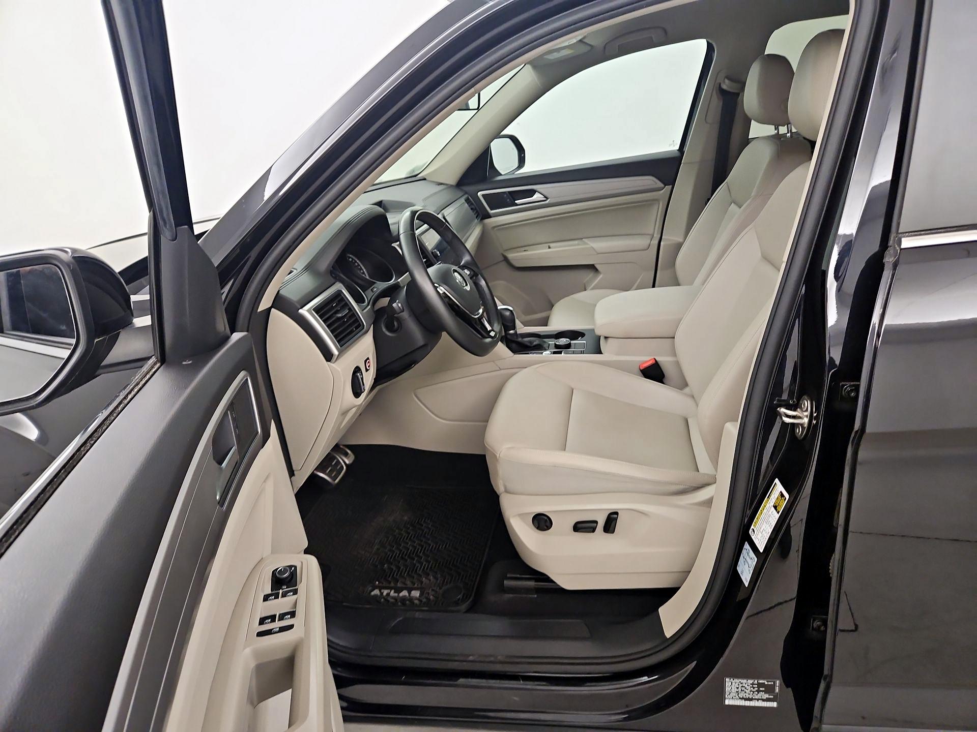 Thumbnail: 2019 Volkswagen Atlas - 11