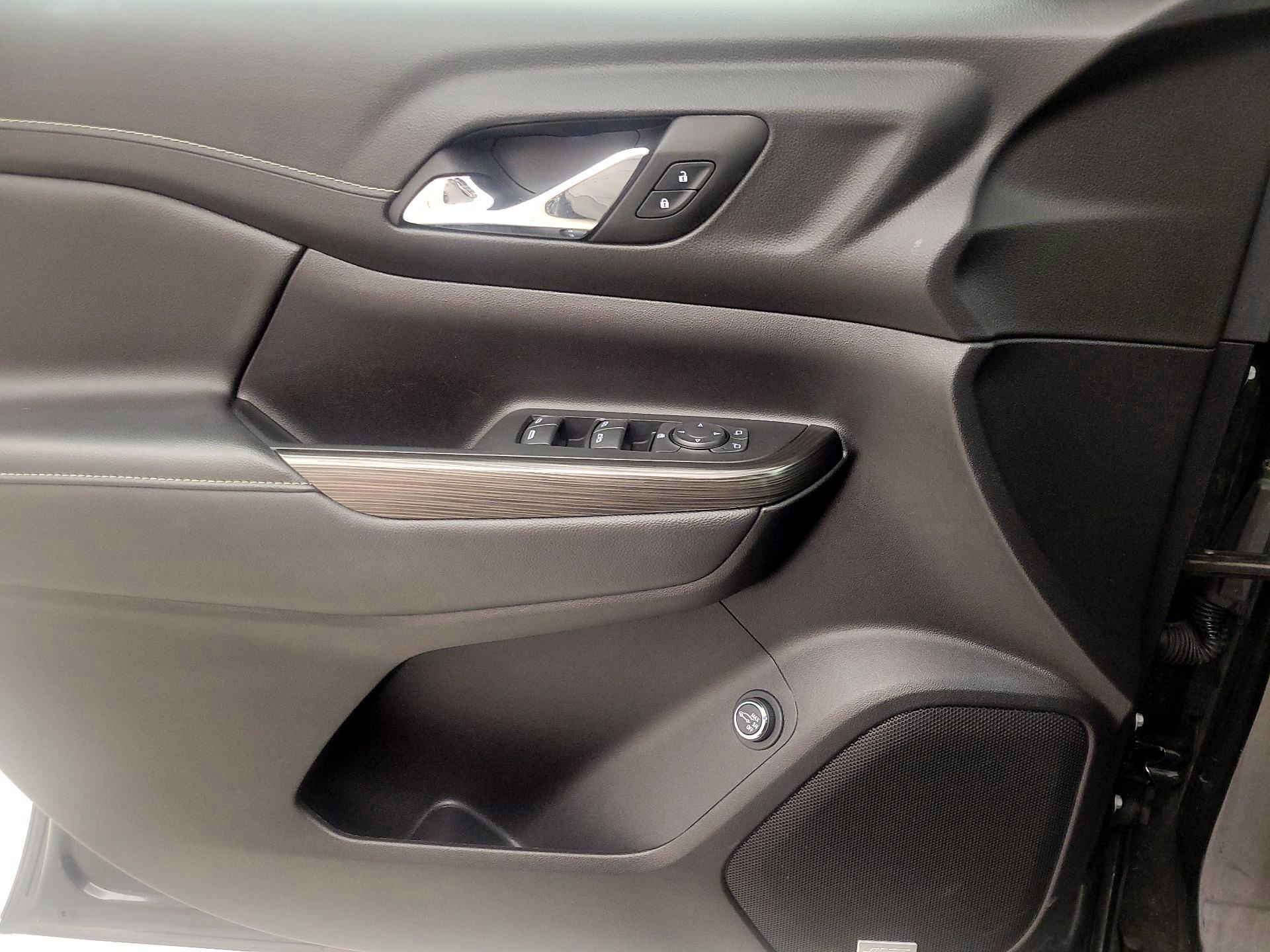 Thumbnail: 2023 GMC Acadia - 12