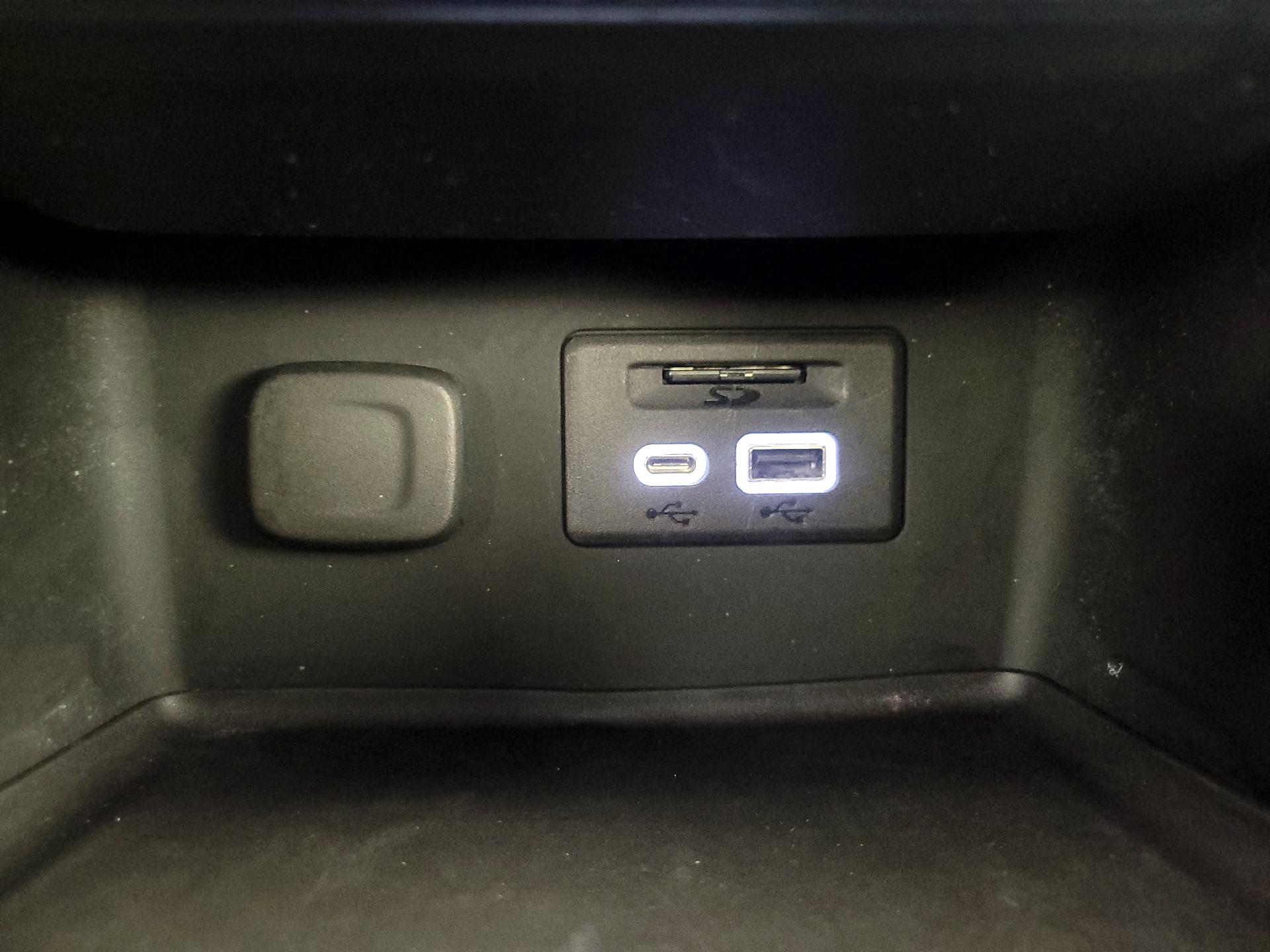 Thumbnail: 2023 GMC Acadia - 19