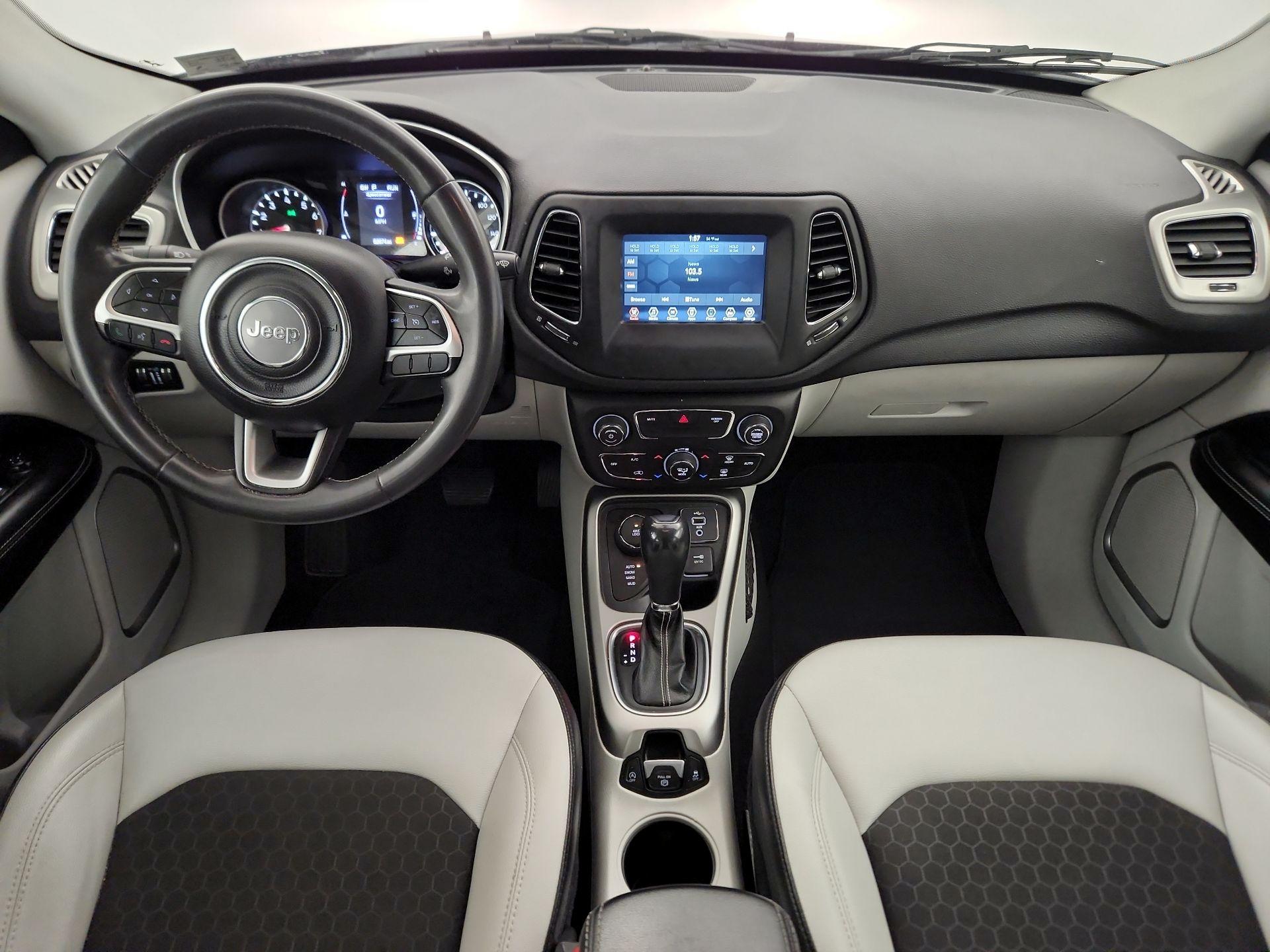 Thumbnail: 2021 Jeep Compass - 9