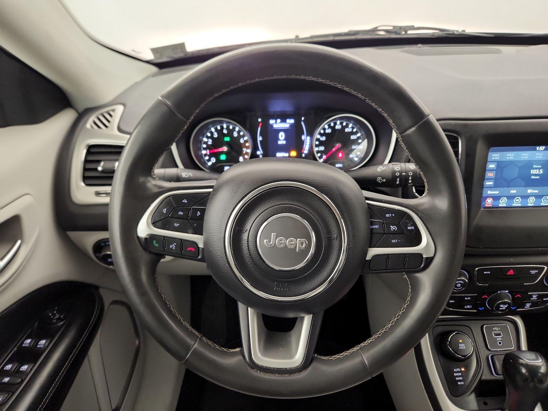 Thumbnail: 2021 Jeep Compass - 10