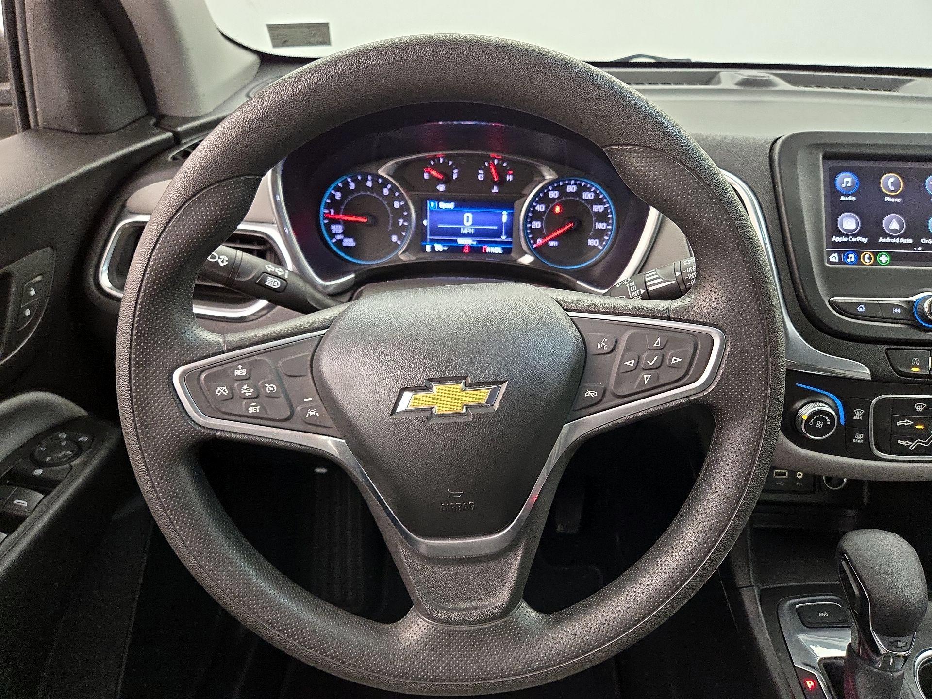 Thumbnail: 2022 Chevrolet Equinox - 10