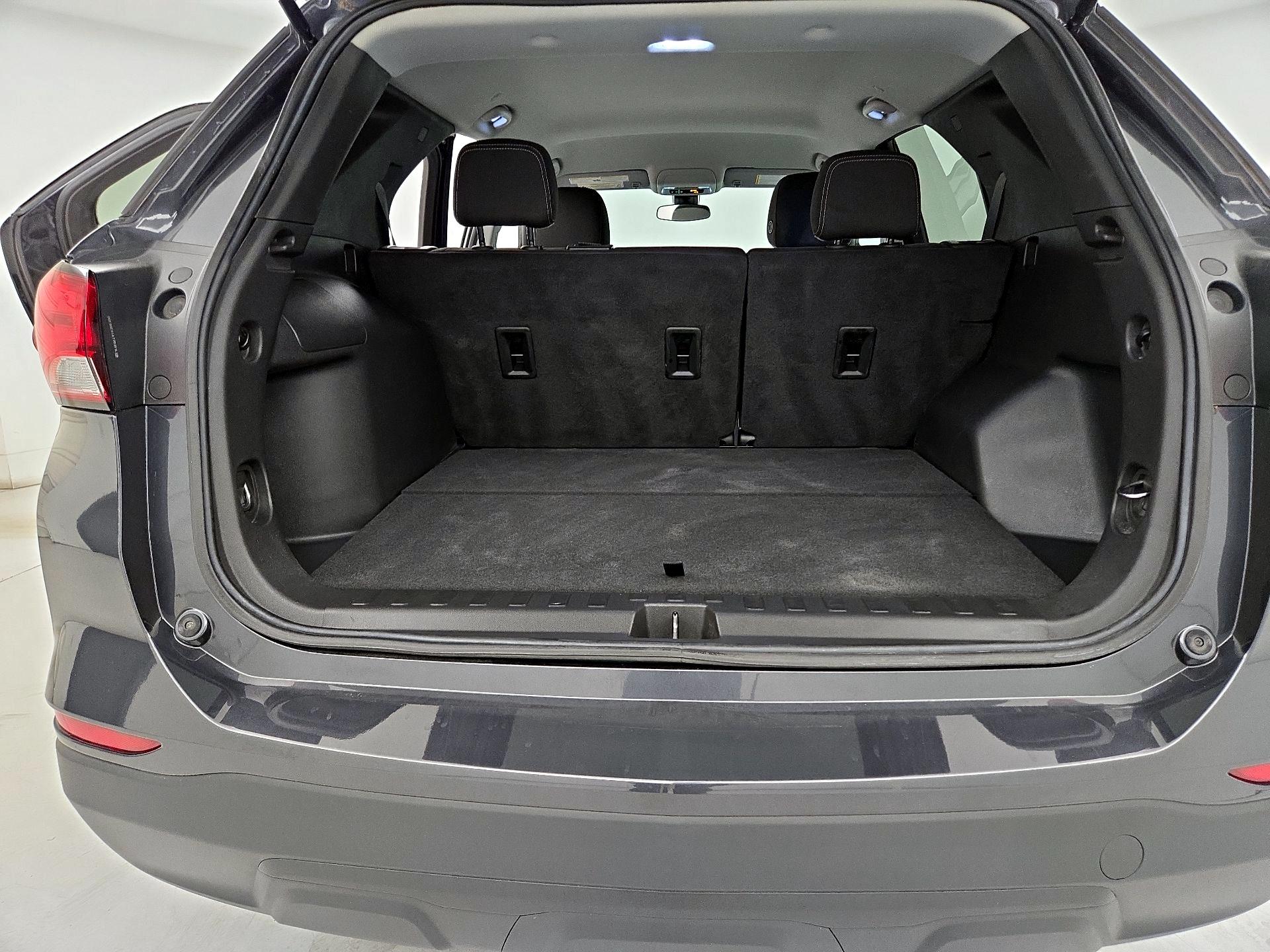 Thumbnail: 2022 Chevrolet Equinox - 20