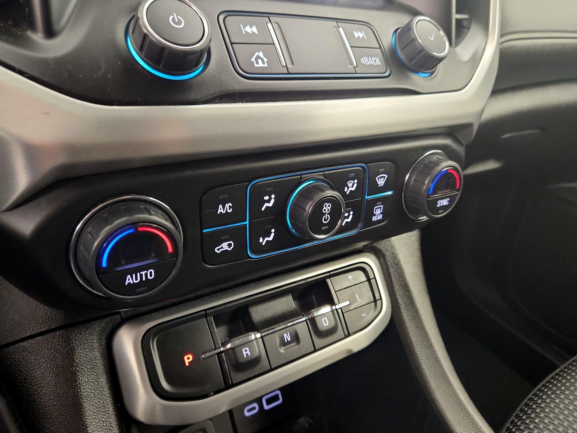 Thumbnail: 2023 GMC Acadia - 16