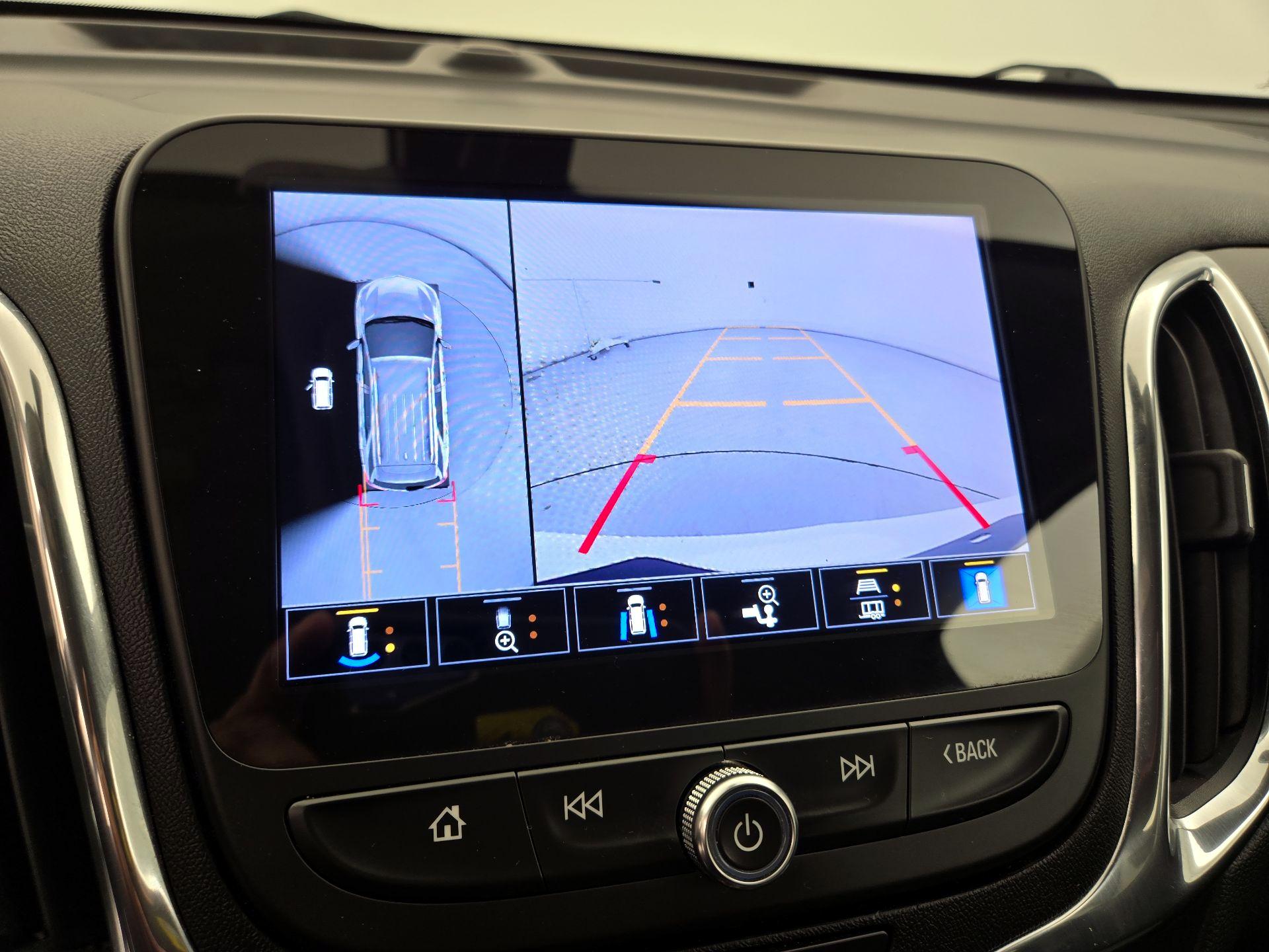 Thumbnail: 2022 Chevrolet Equinox - 15