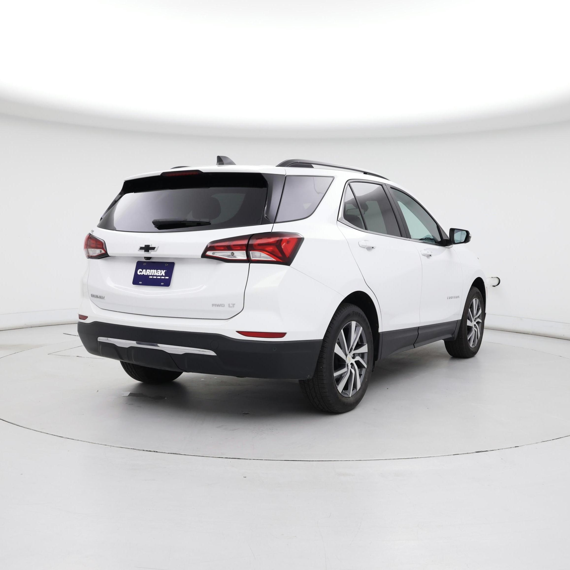 Thumbnail: 2022 Chevrolet Equinox - 8