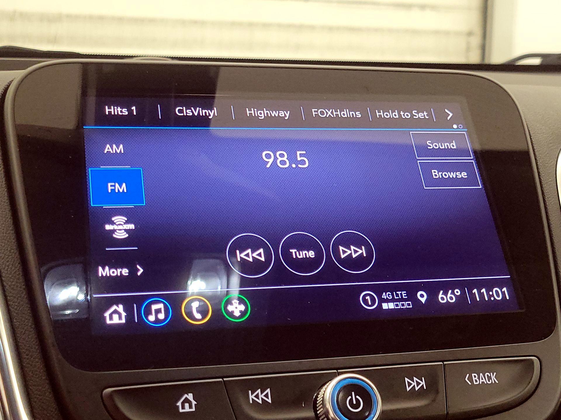 Thumbnail: 2023 Chevrolet Equinox - 15