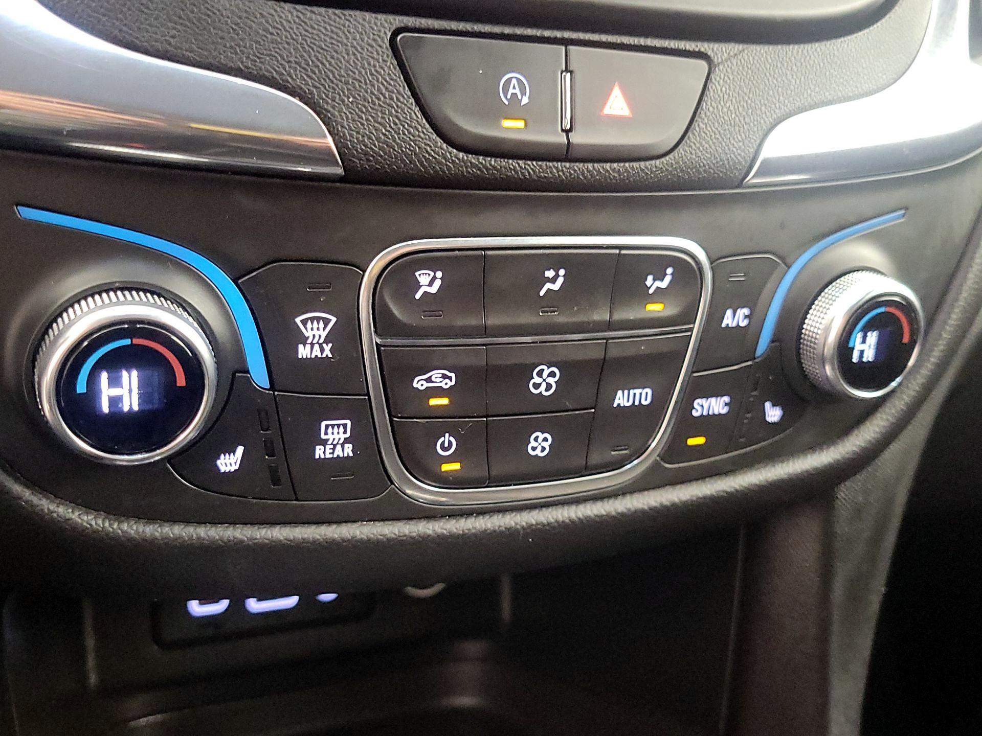 Thumbnail: 2023 Chevrolet Equinox - 16